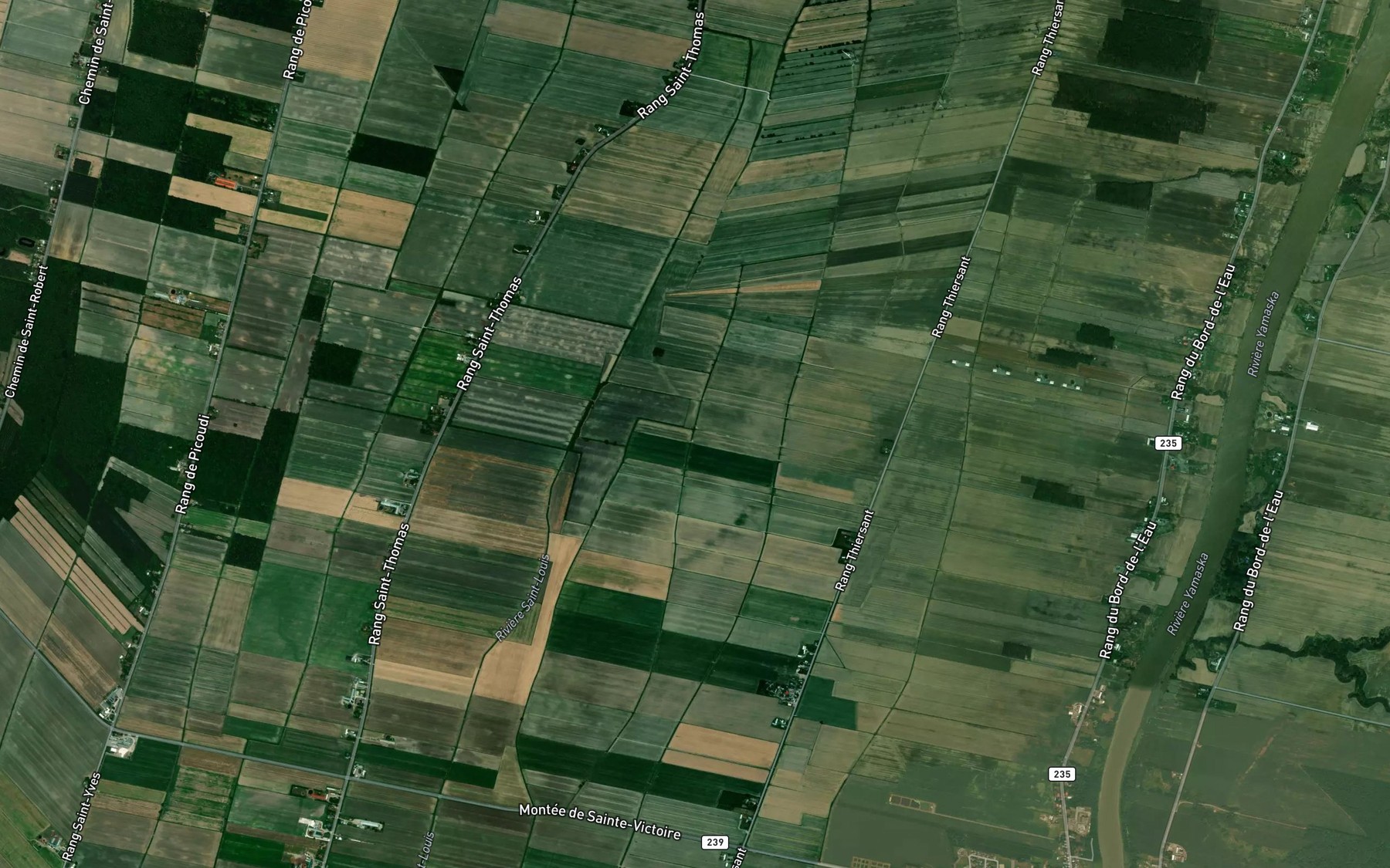 Satellite map of the Decharge de Thiersant et Saint-Thomas