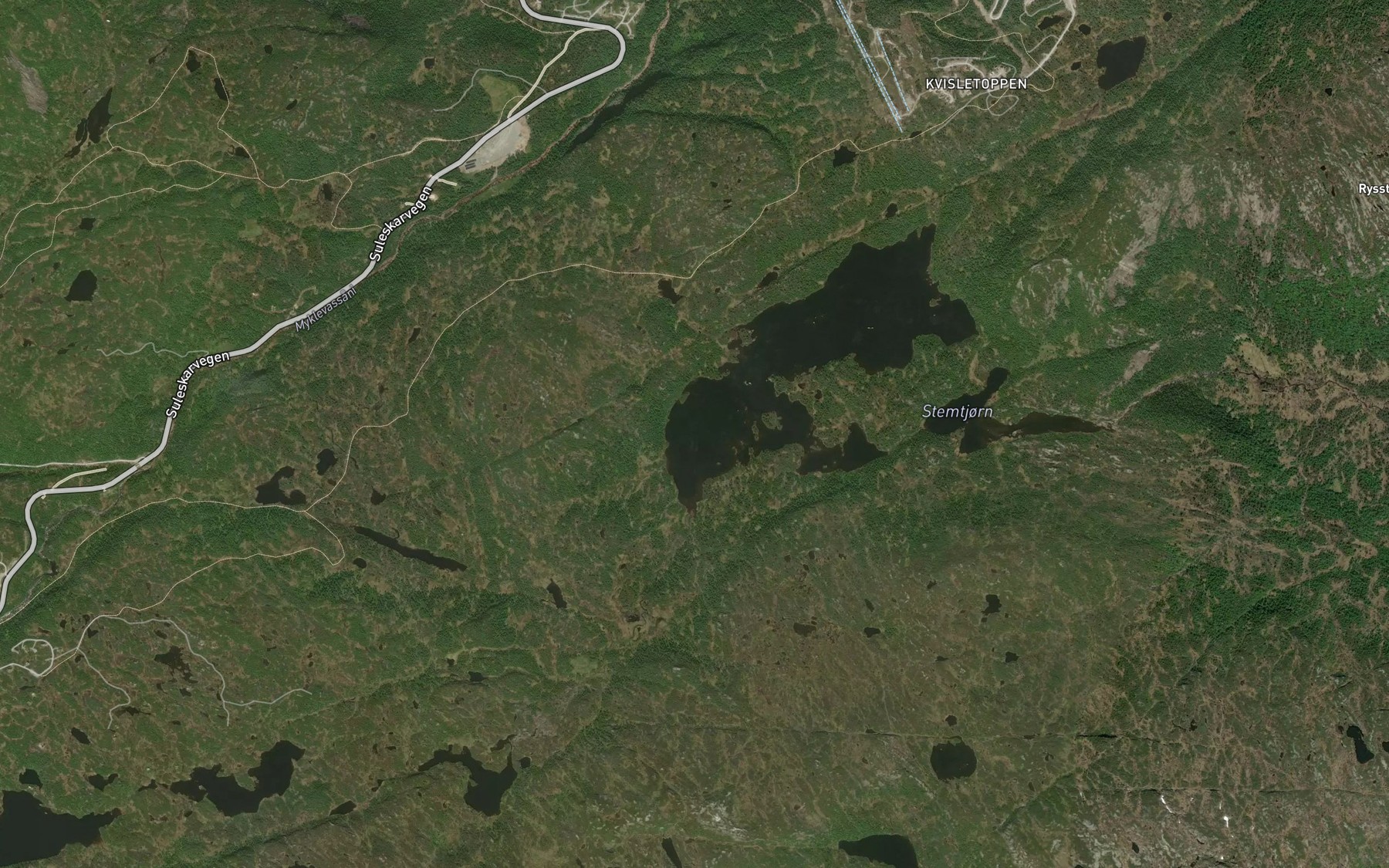 Satellite map of the Tjurrmovatn