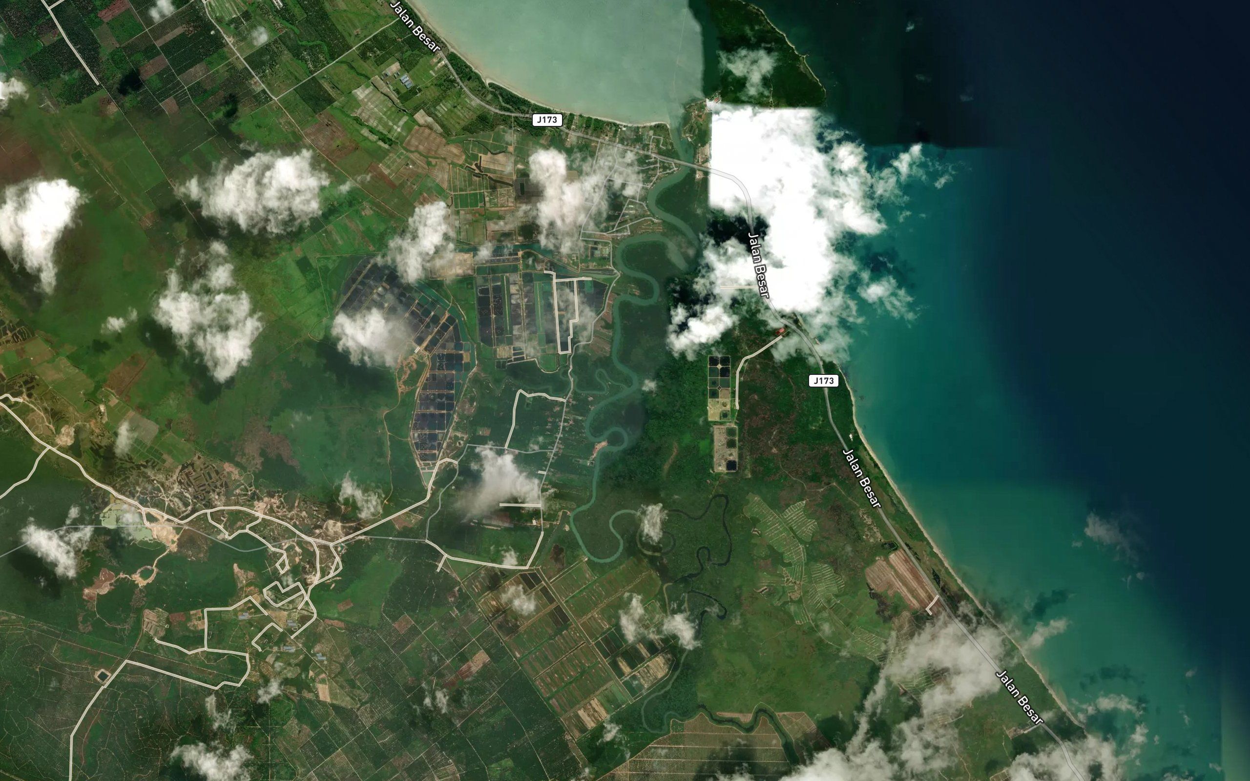 Sungai Bahan