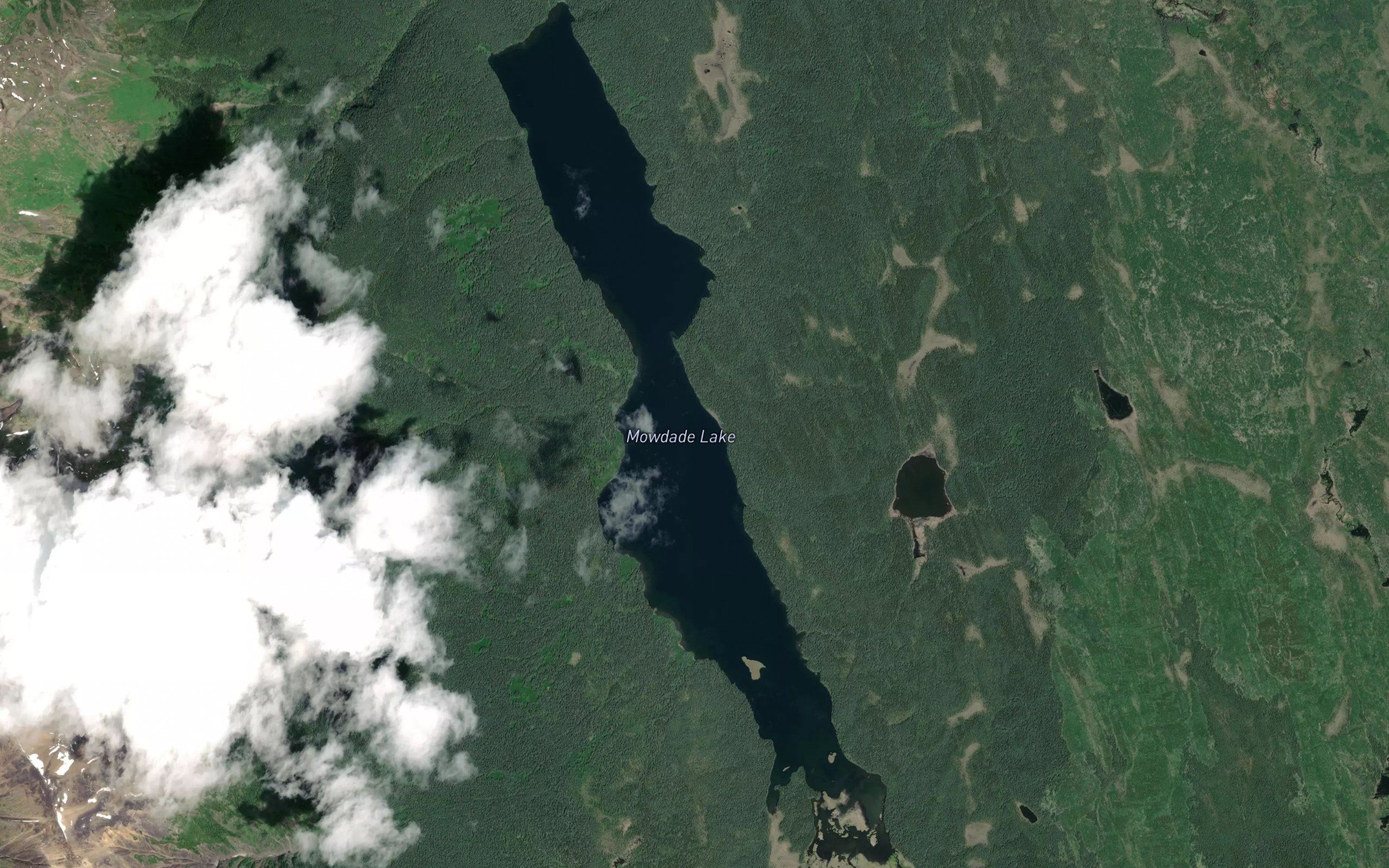 Mowdade Lake