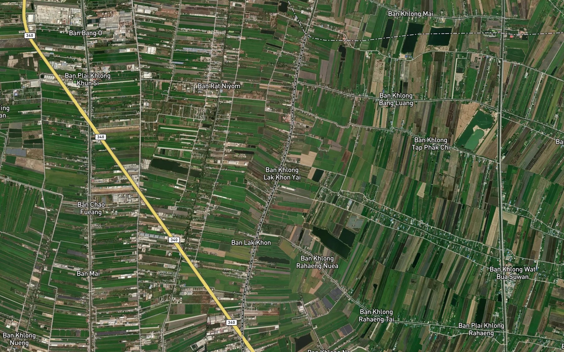 Satellite map of the Khlong Bua