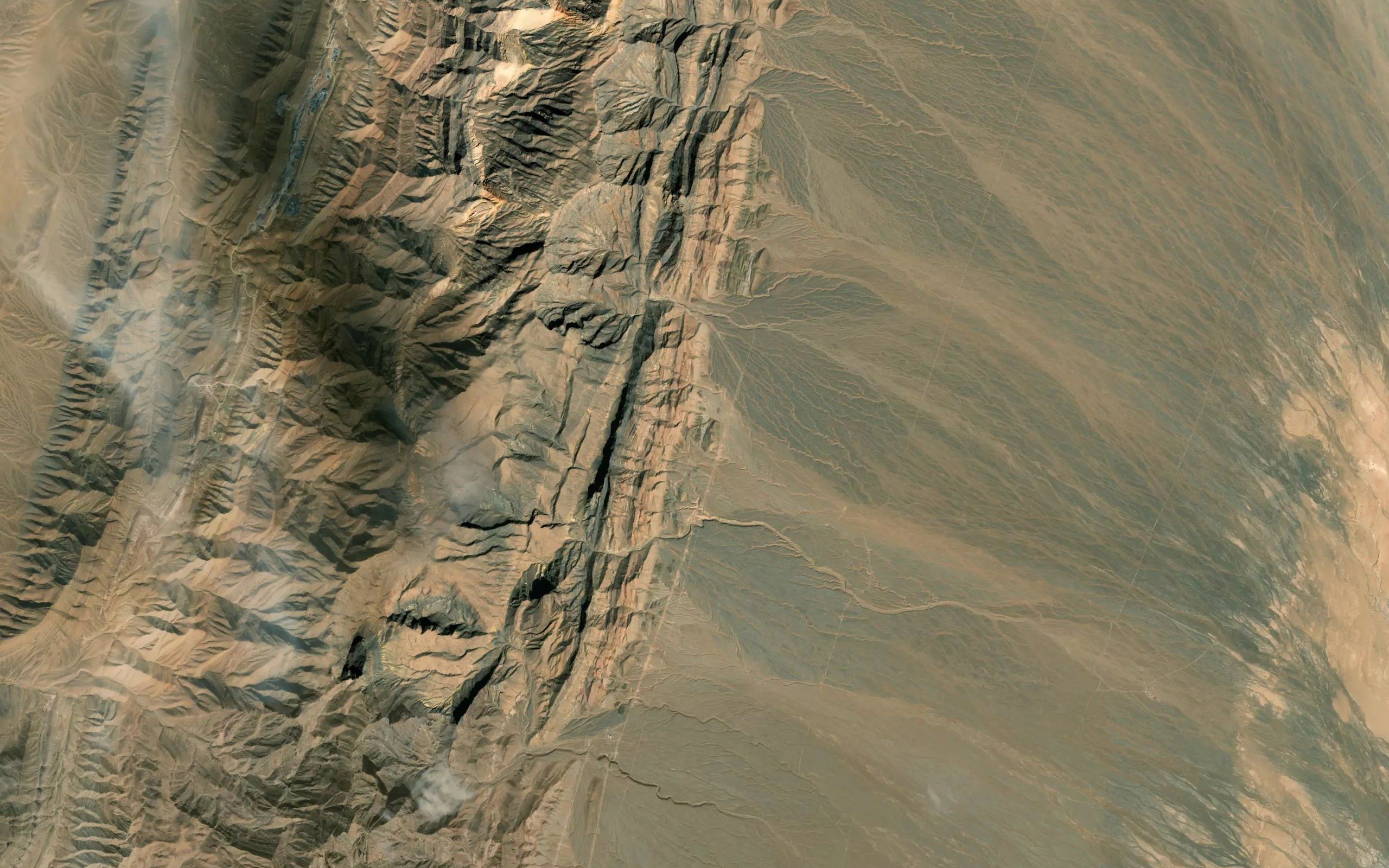 Cheshmeh-ye Deh-e Qanbar