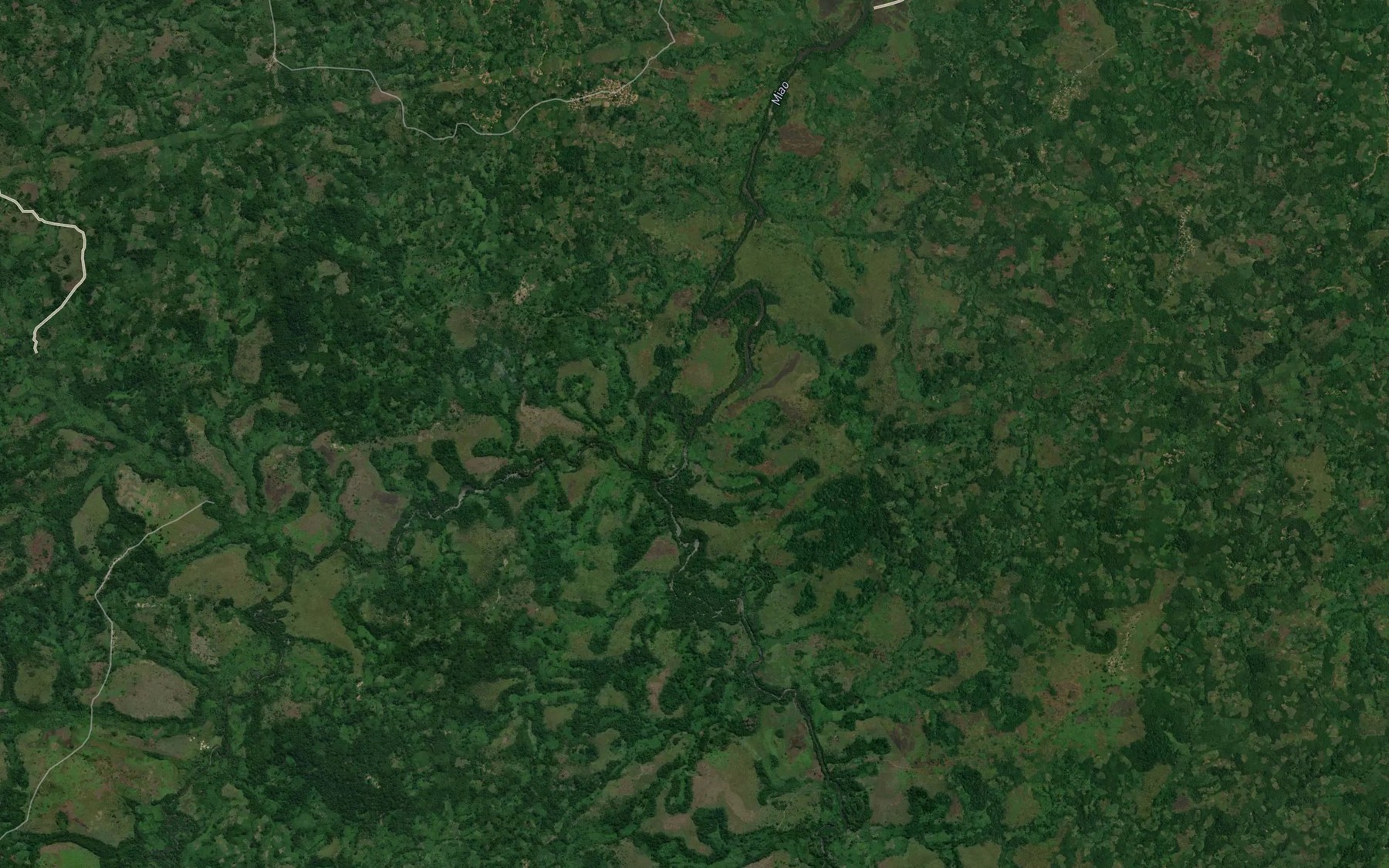 Satellite map of the Lutshatsha