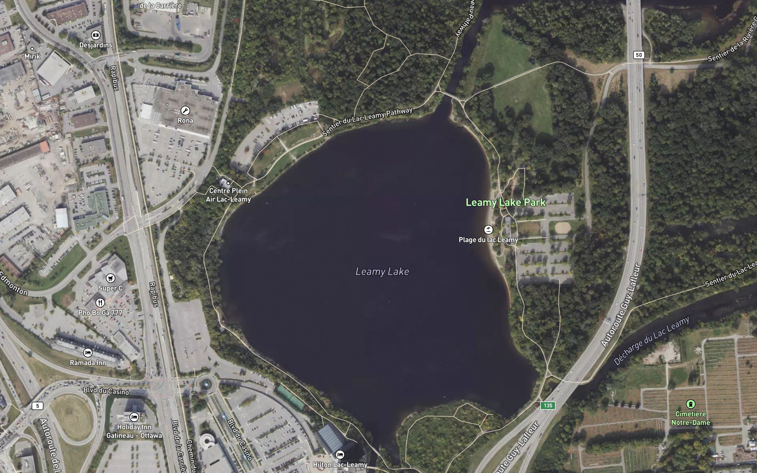 Lac Leamy