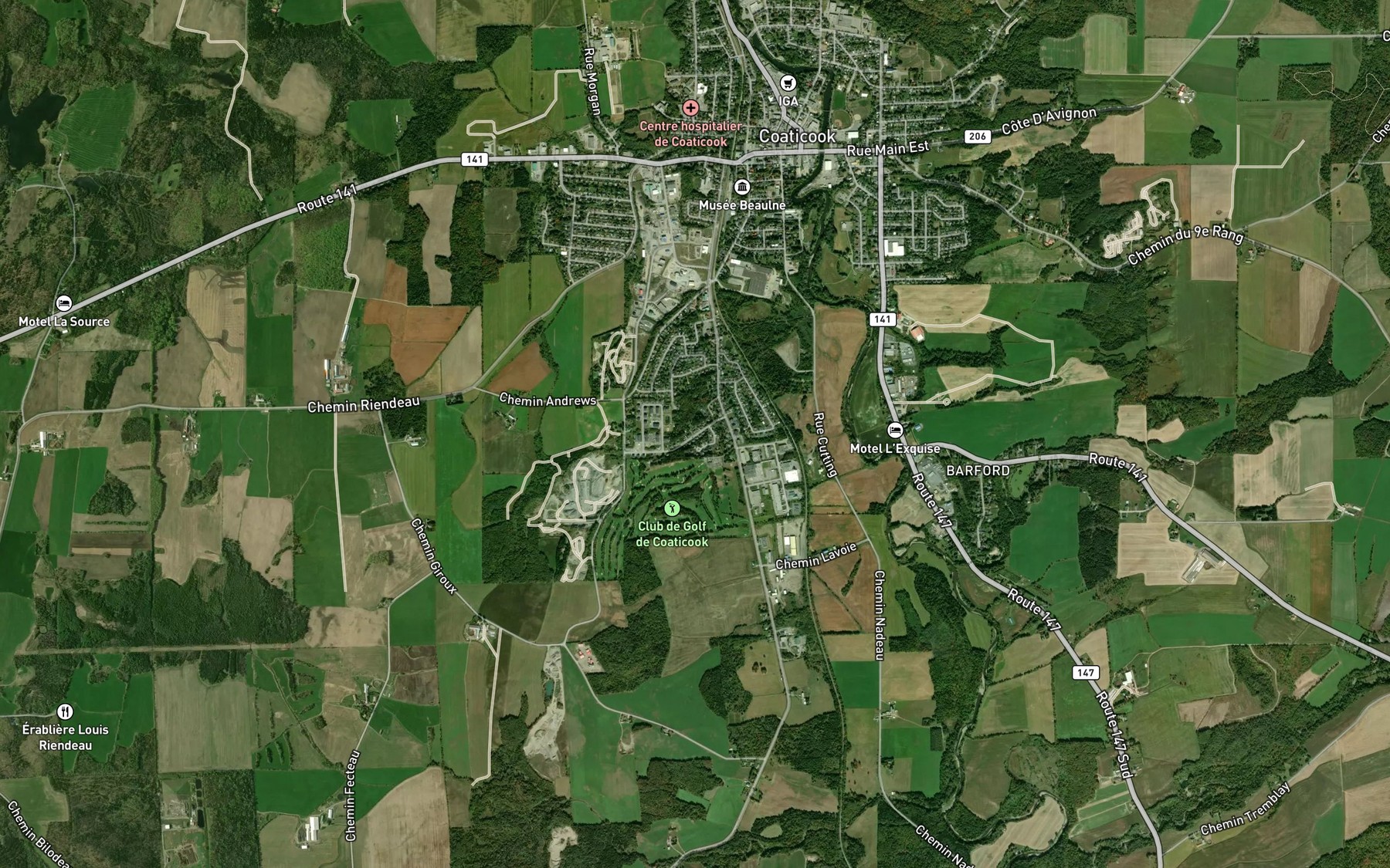 Satellite map of the Etang Cloutier