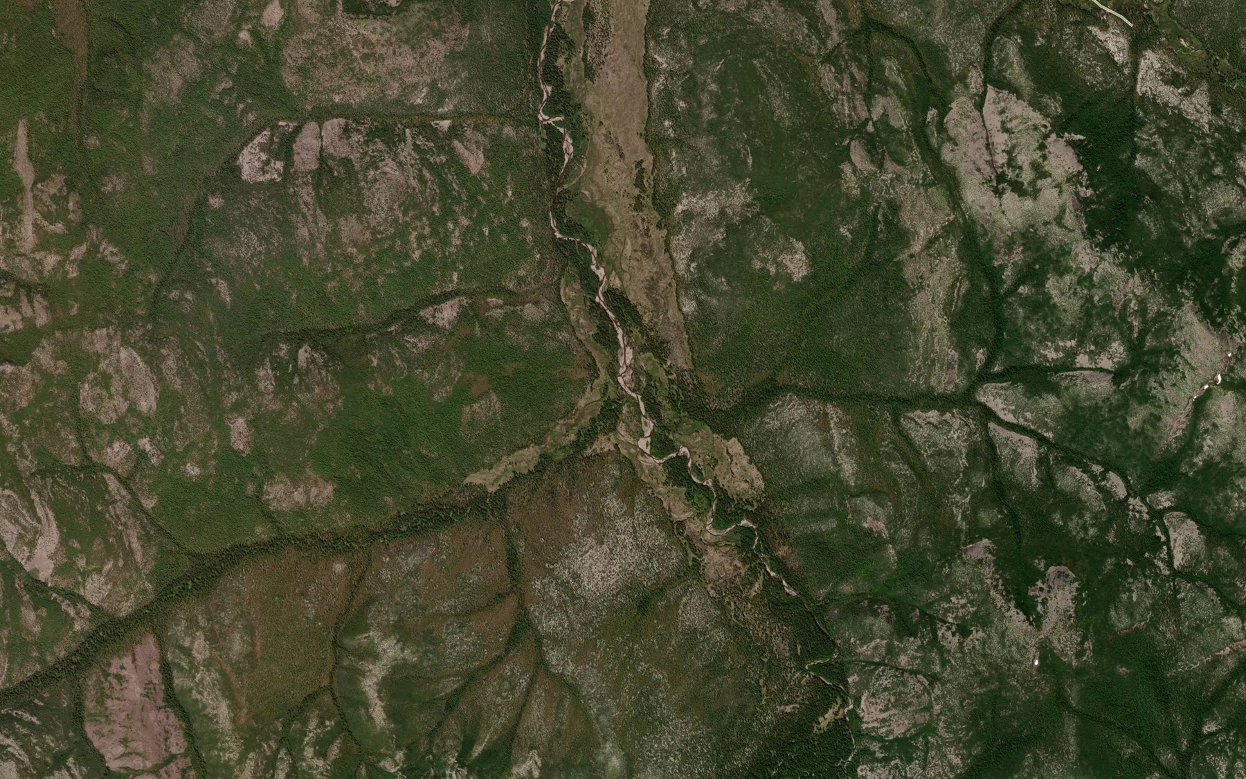 Satellite map of the Zerkal'nyy