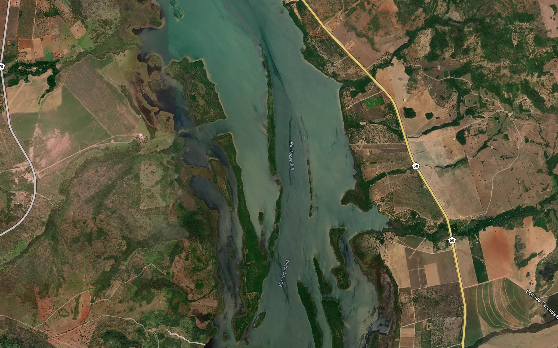 Satellite map of the Cachoeira Carreira Comprida