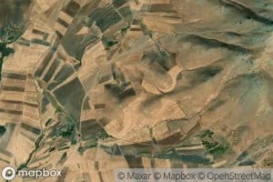 Cheshmeh-ye Posht-e Seh Tapan