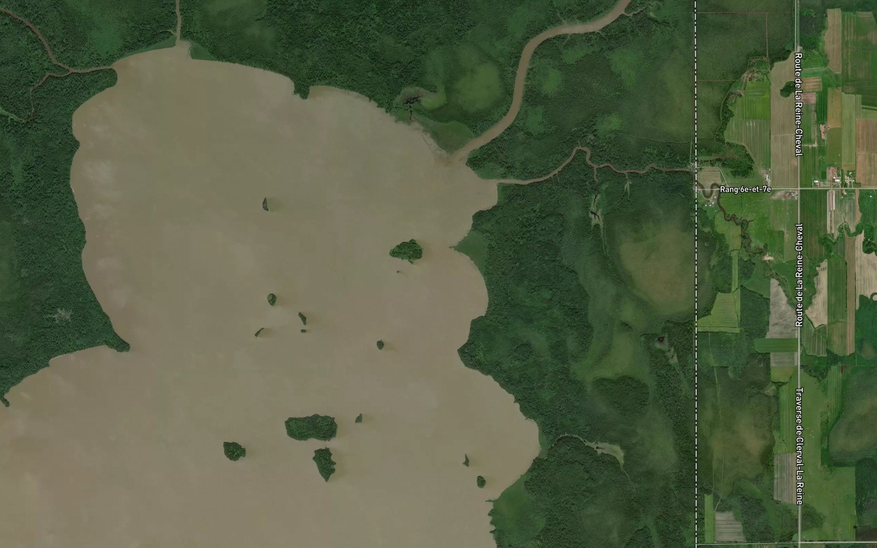 Satellite map of the Riviere La Reine