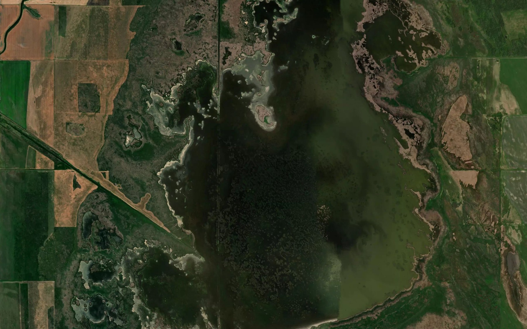 Satellite map of the Jackfish Lake