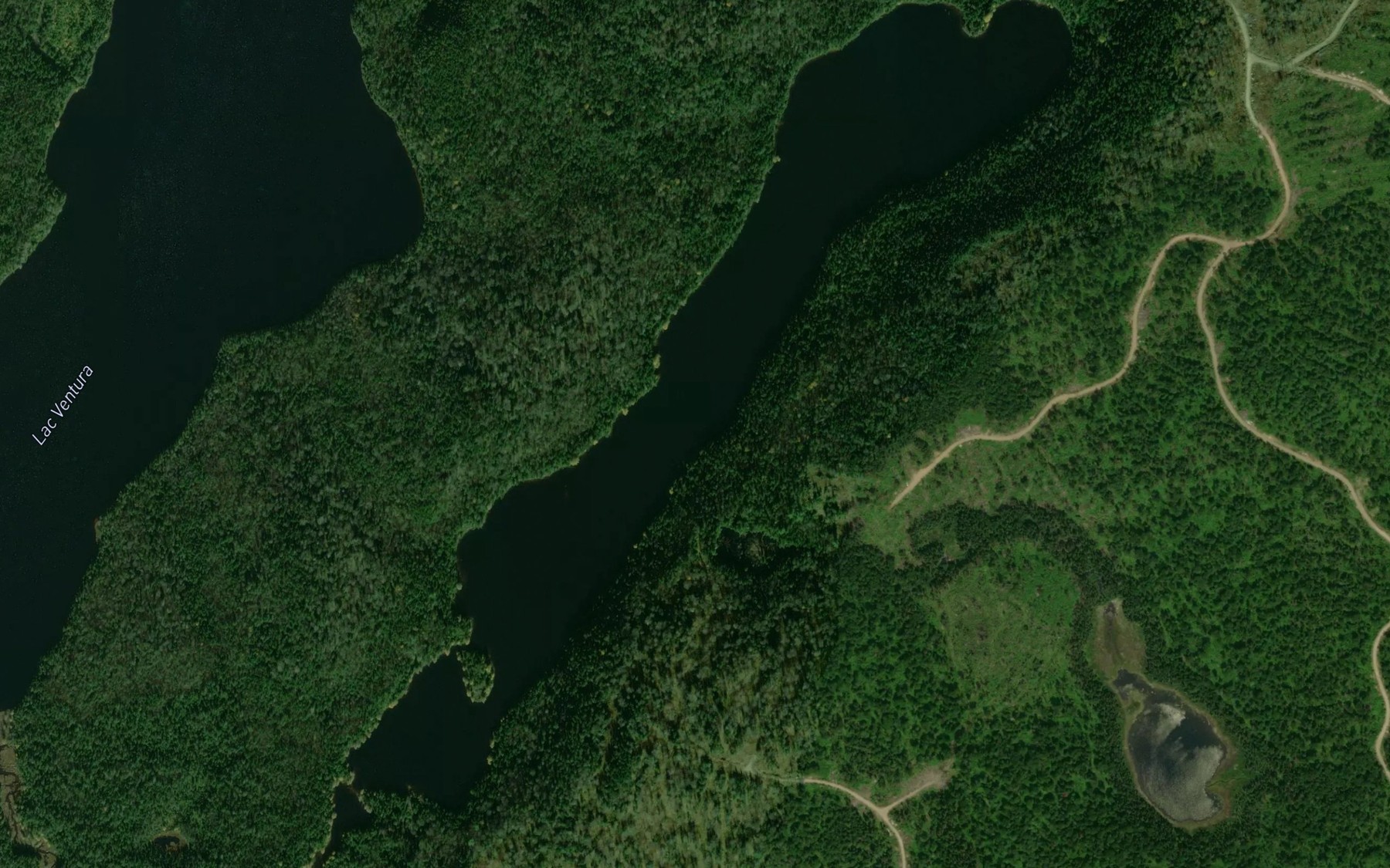 Satellite map of the Lac de l'Acacia