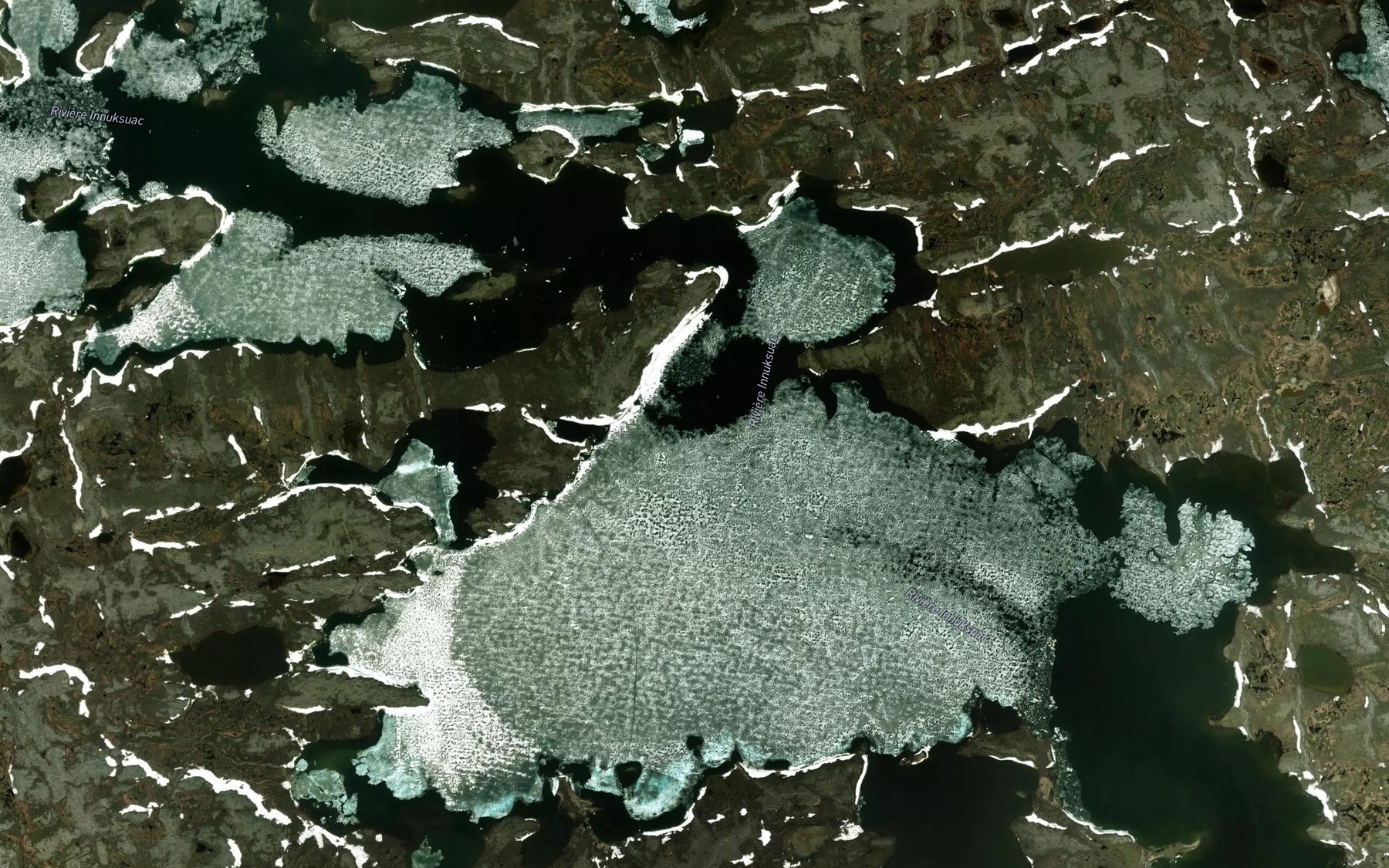 Satellite map of the Passe Quurngualuk