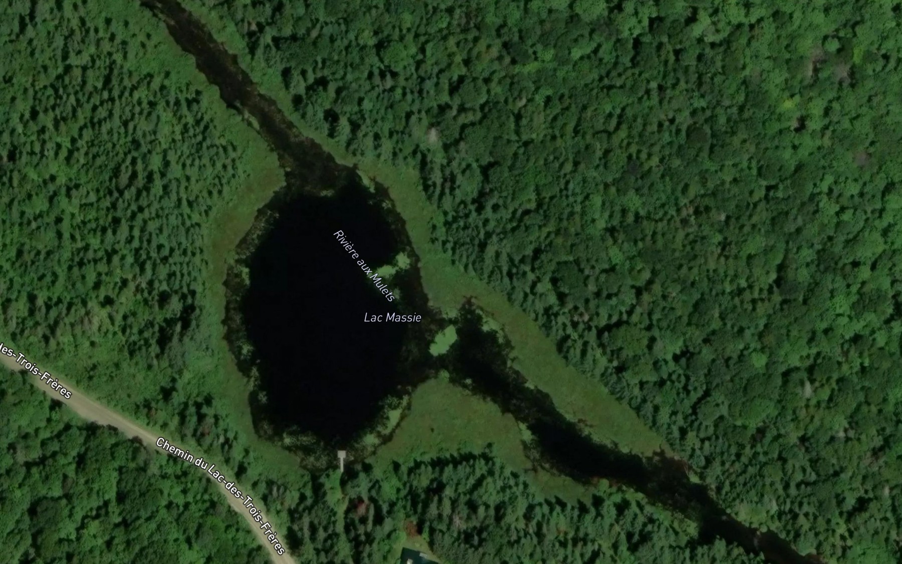 Satellite map of the Lac Massie
