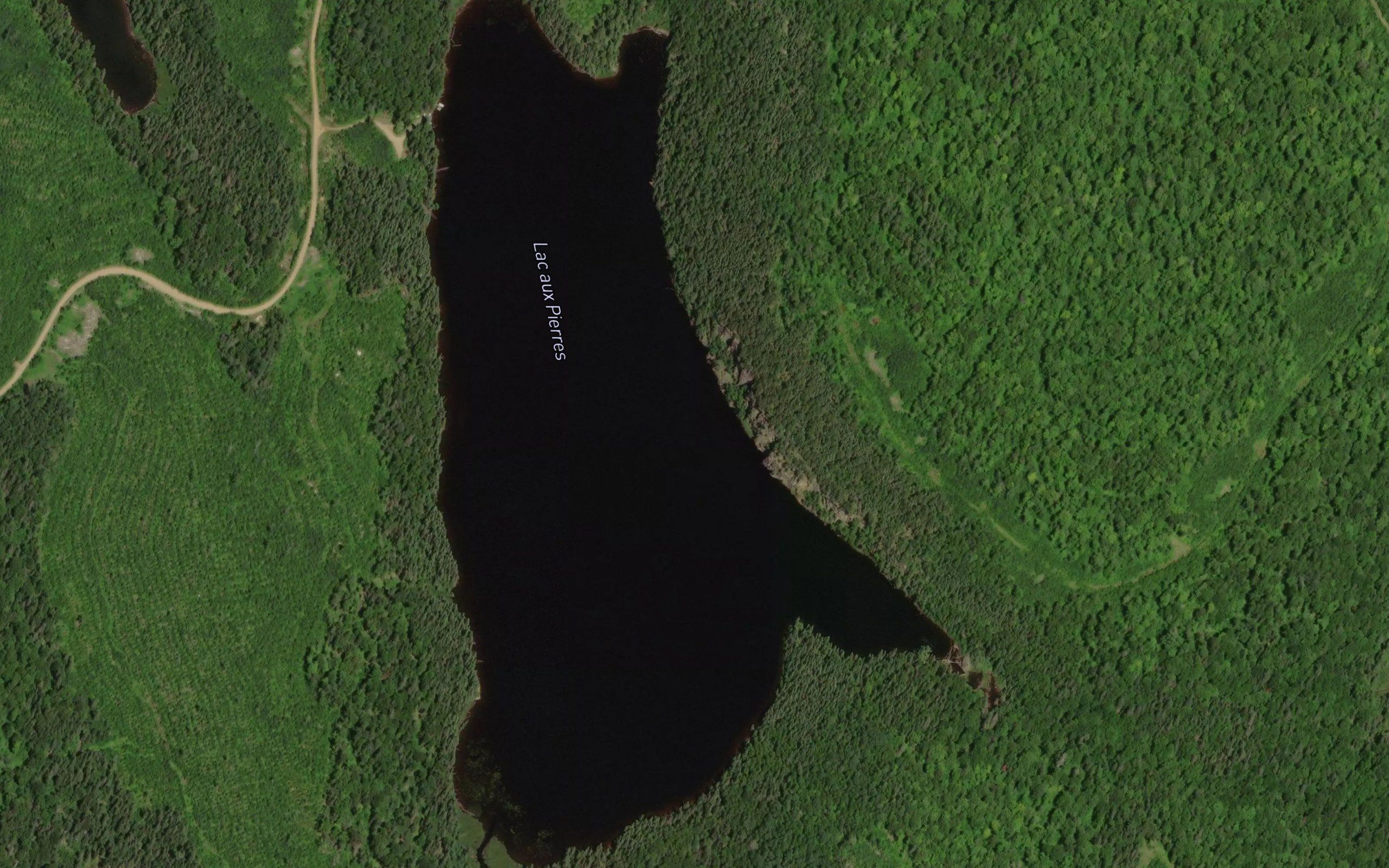 Lac aux Pierres