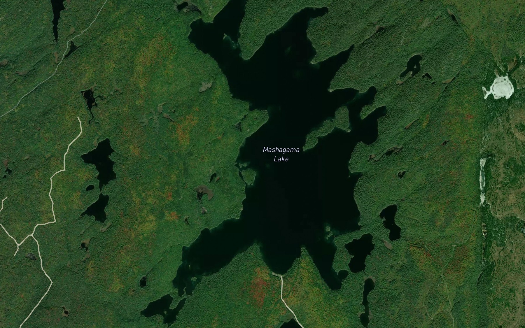 Satellite map of the Mashagama Lake