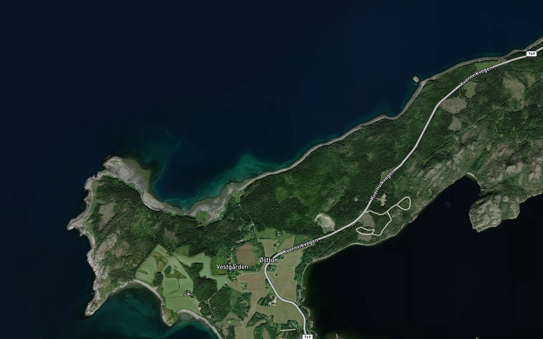 Satellite map of the Nordsjobukta