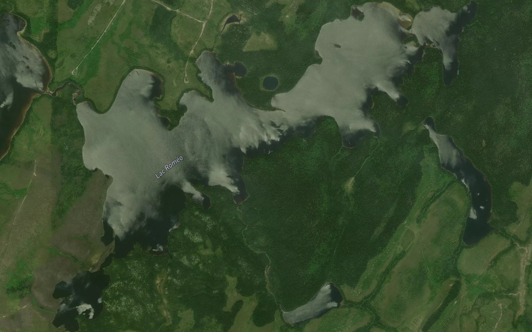 Satellite map of the Lac Romeo