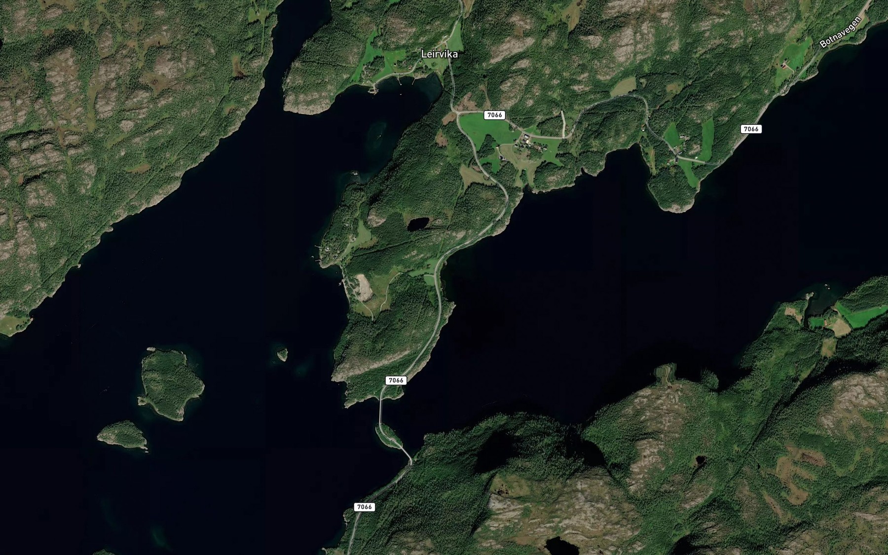 Satellite map of the Hestvikbukta