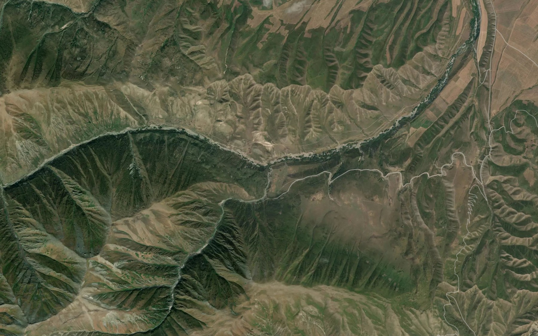 Satellite map of the Mala-Suu