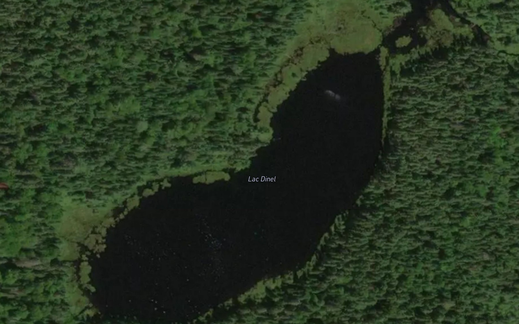 Satellite map of the Lac Dinel