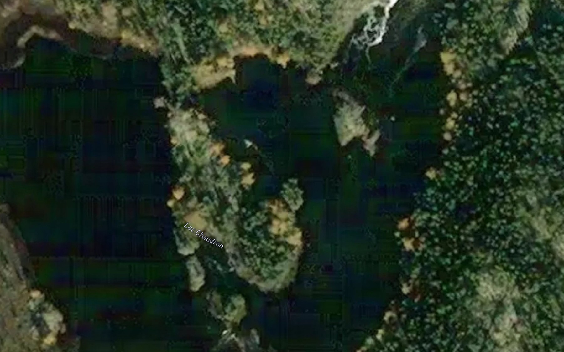 Satellite map of the Lac Chaudron
