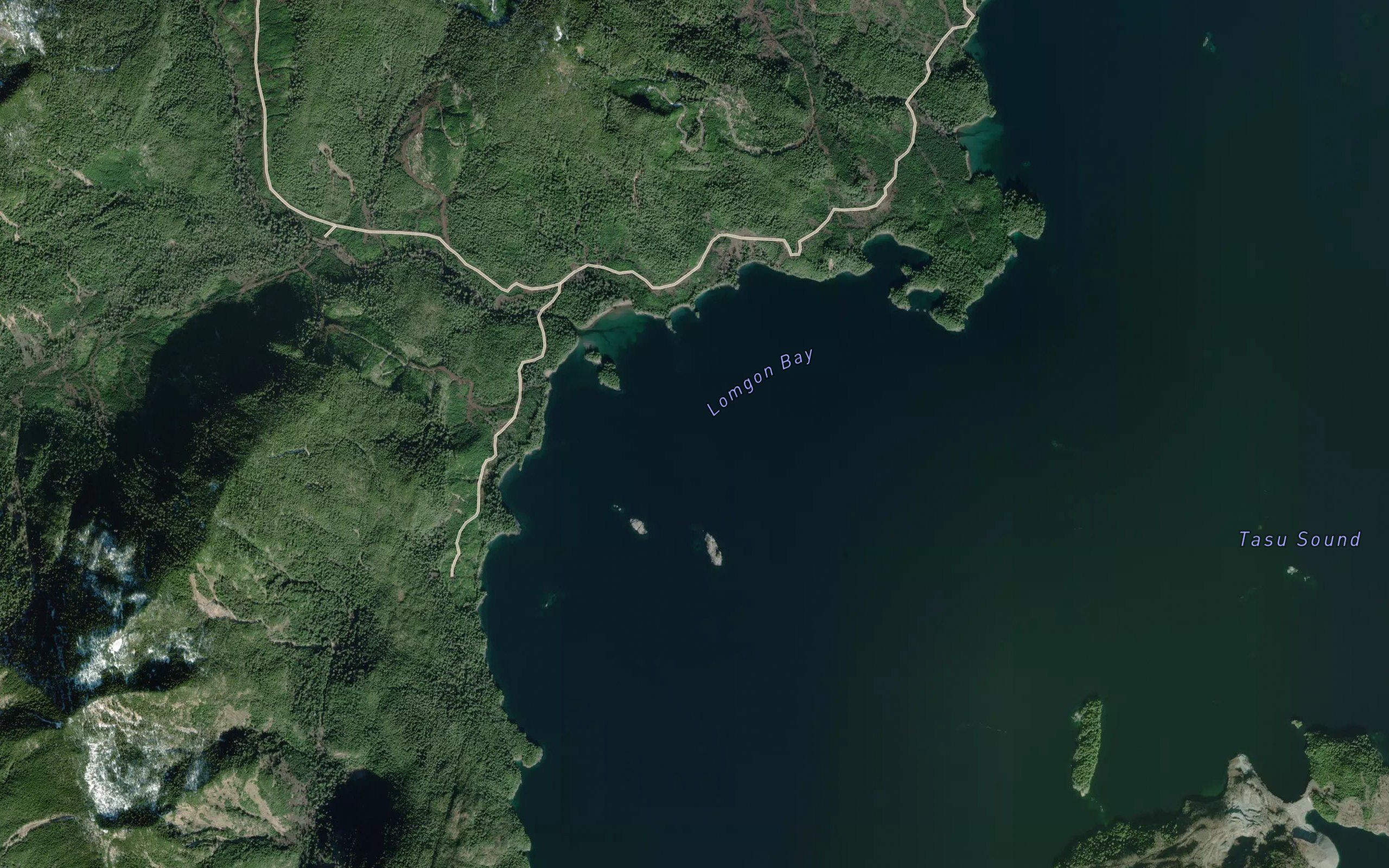 Lomgon Bay