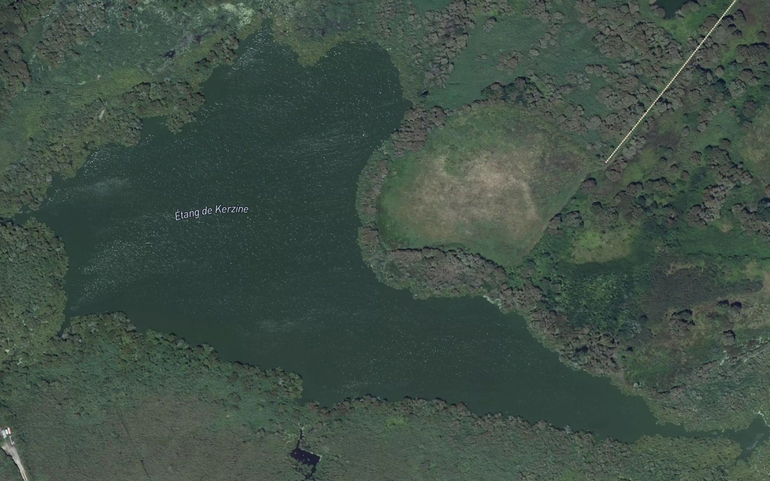 Etang de Kerzine