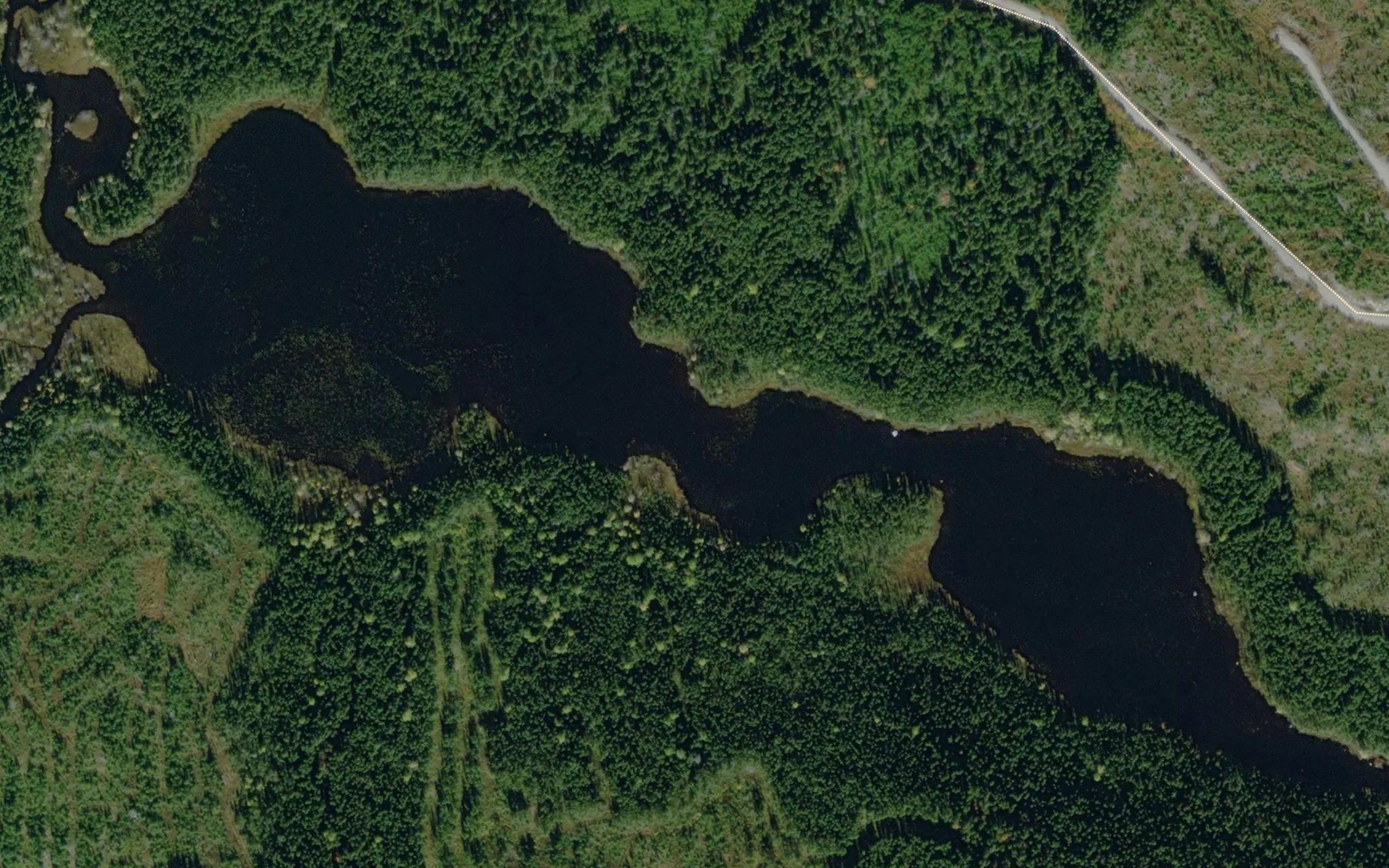Lac de la Pelle