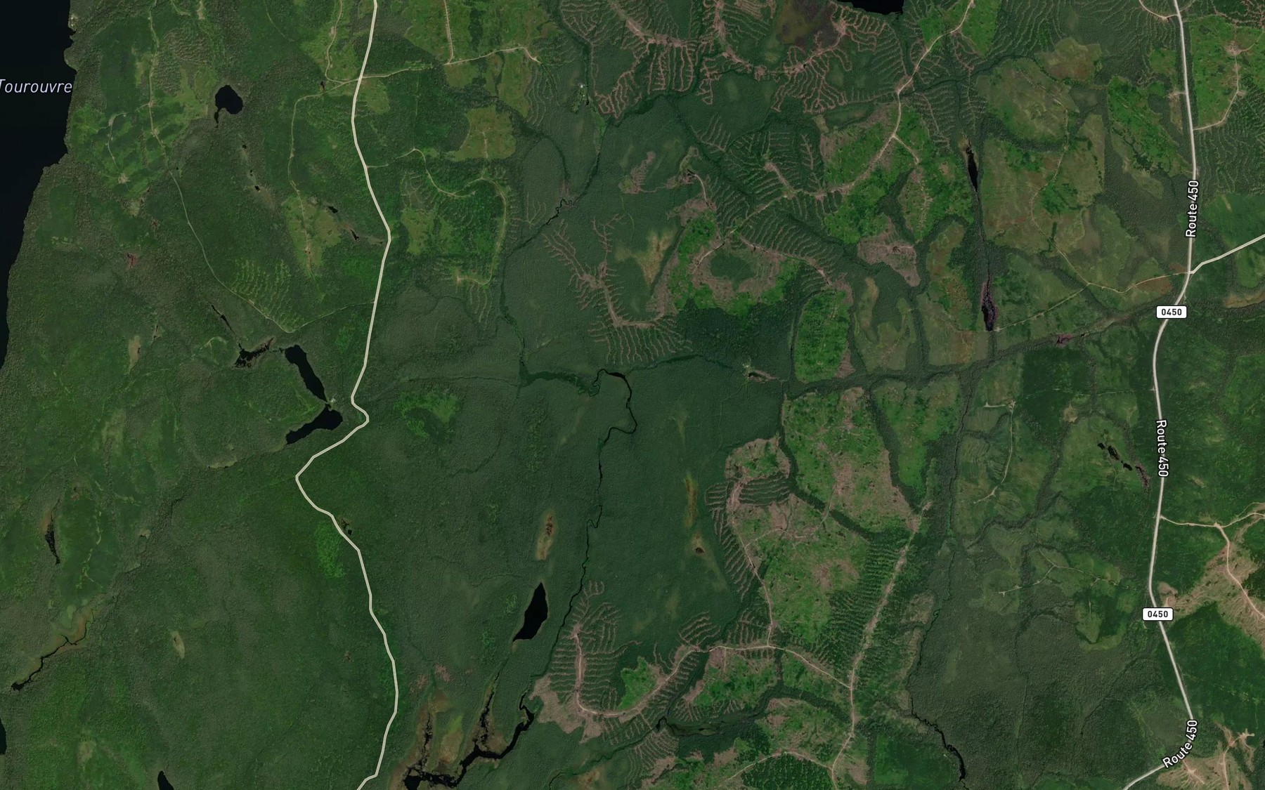 Satellite map of the Lac de la Corneille