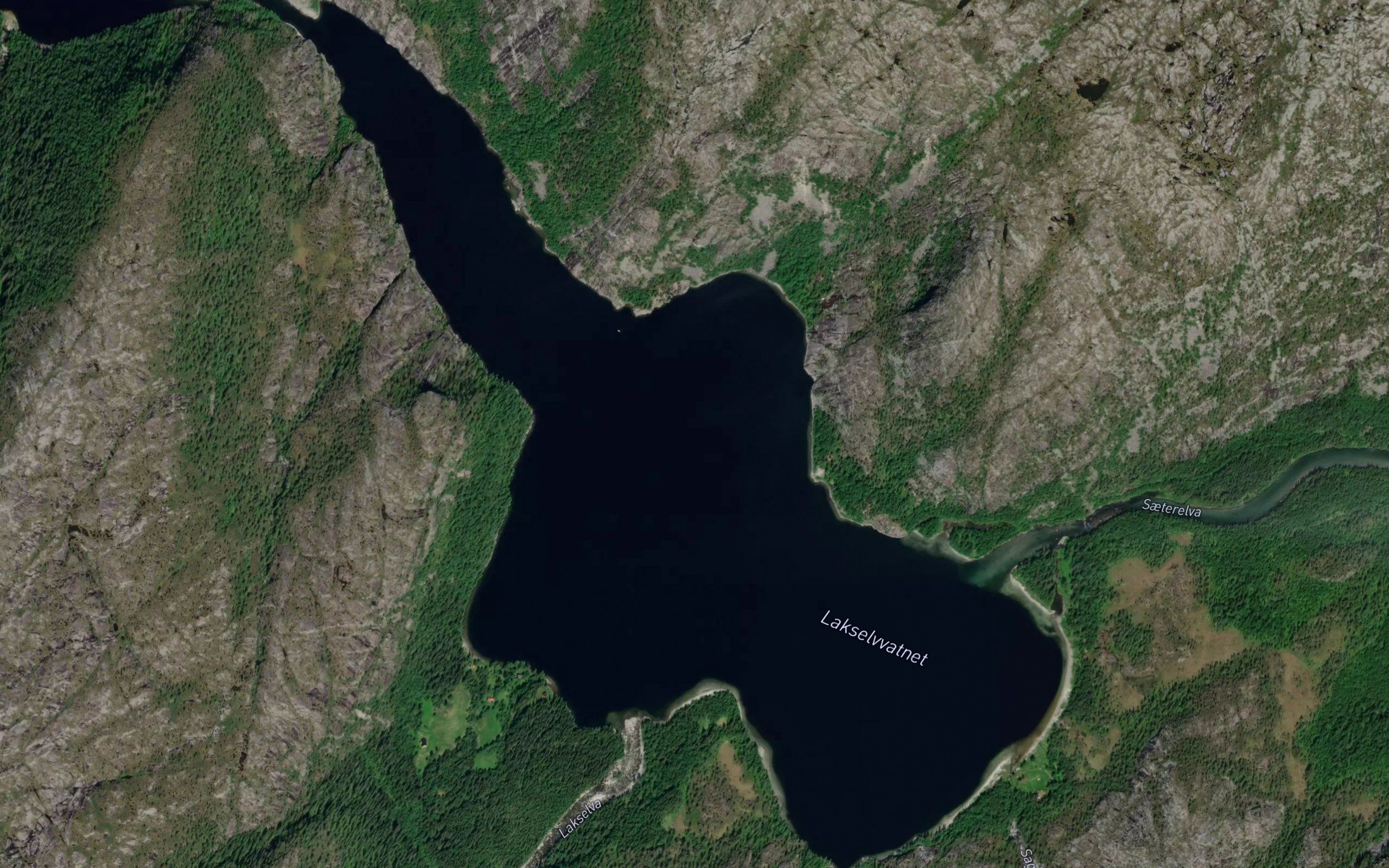Lakselvvatnet