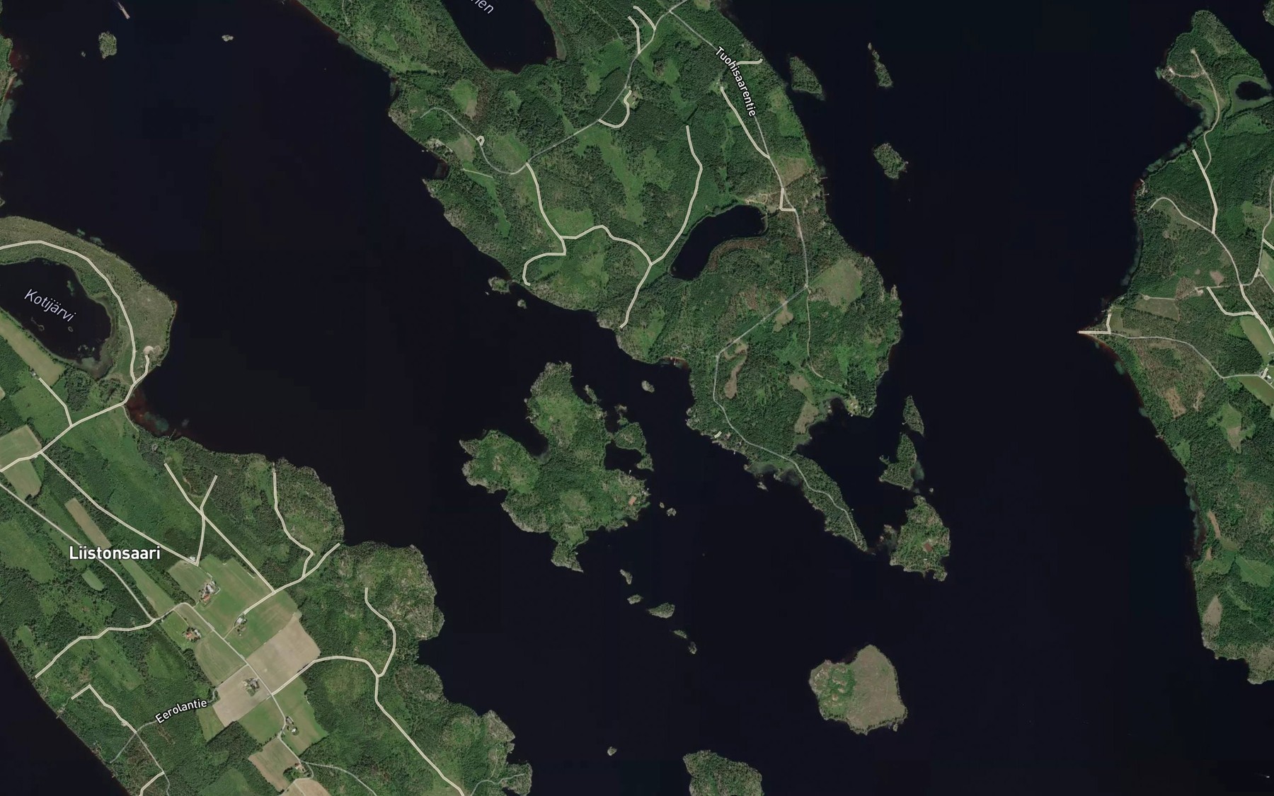 Satellite map of the Pieni Haukkasalmi