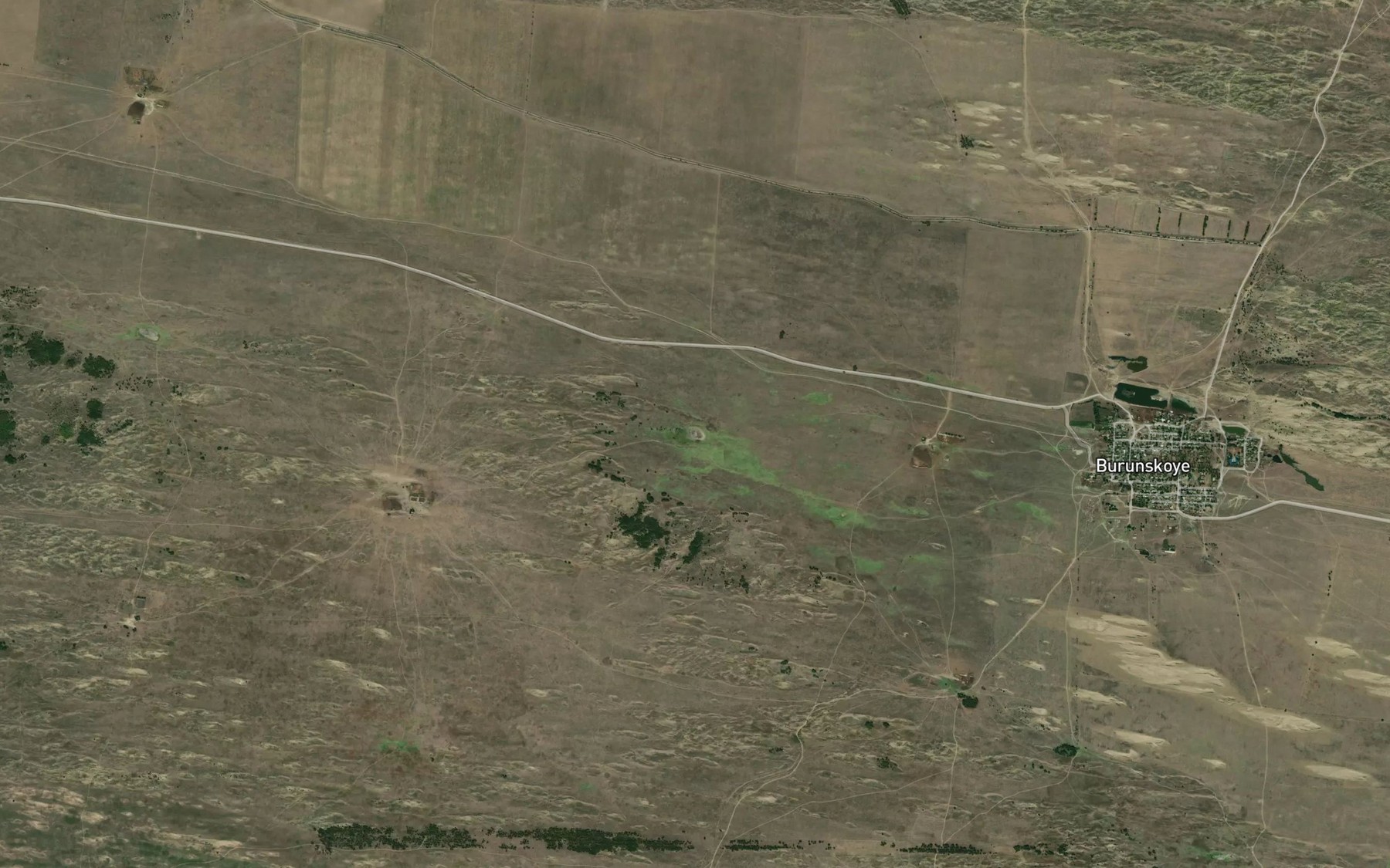 Satellite map of the Ozero Kamyshevo
