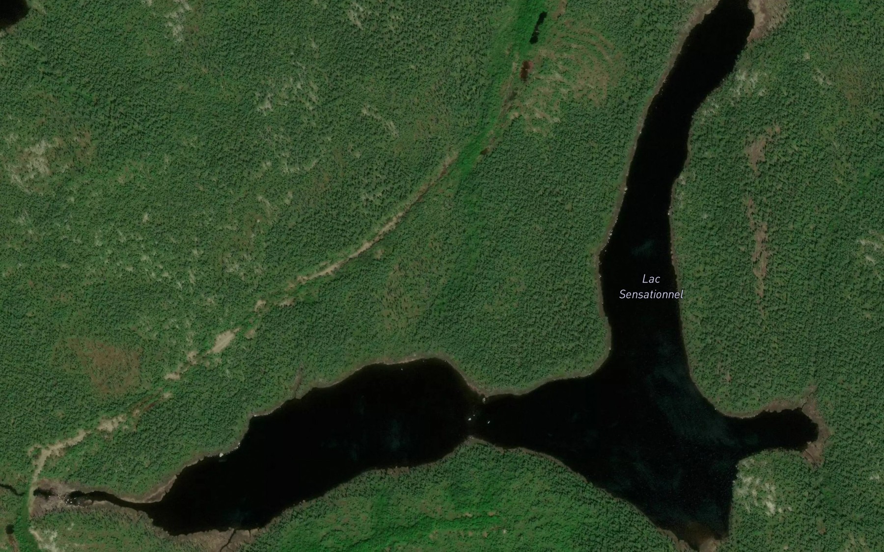 Satellite map of the Lac Sensationnel