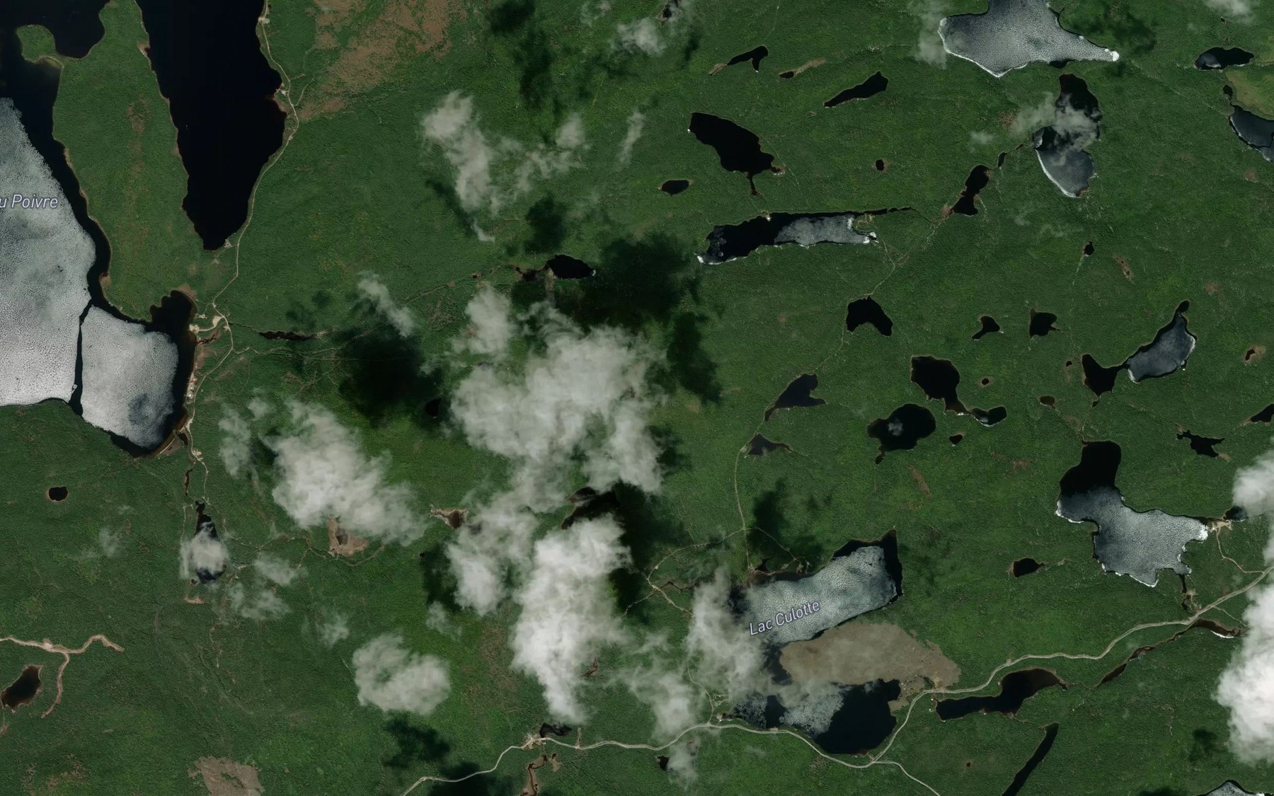 Satellite map of the Lac de la Descente