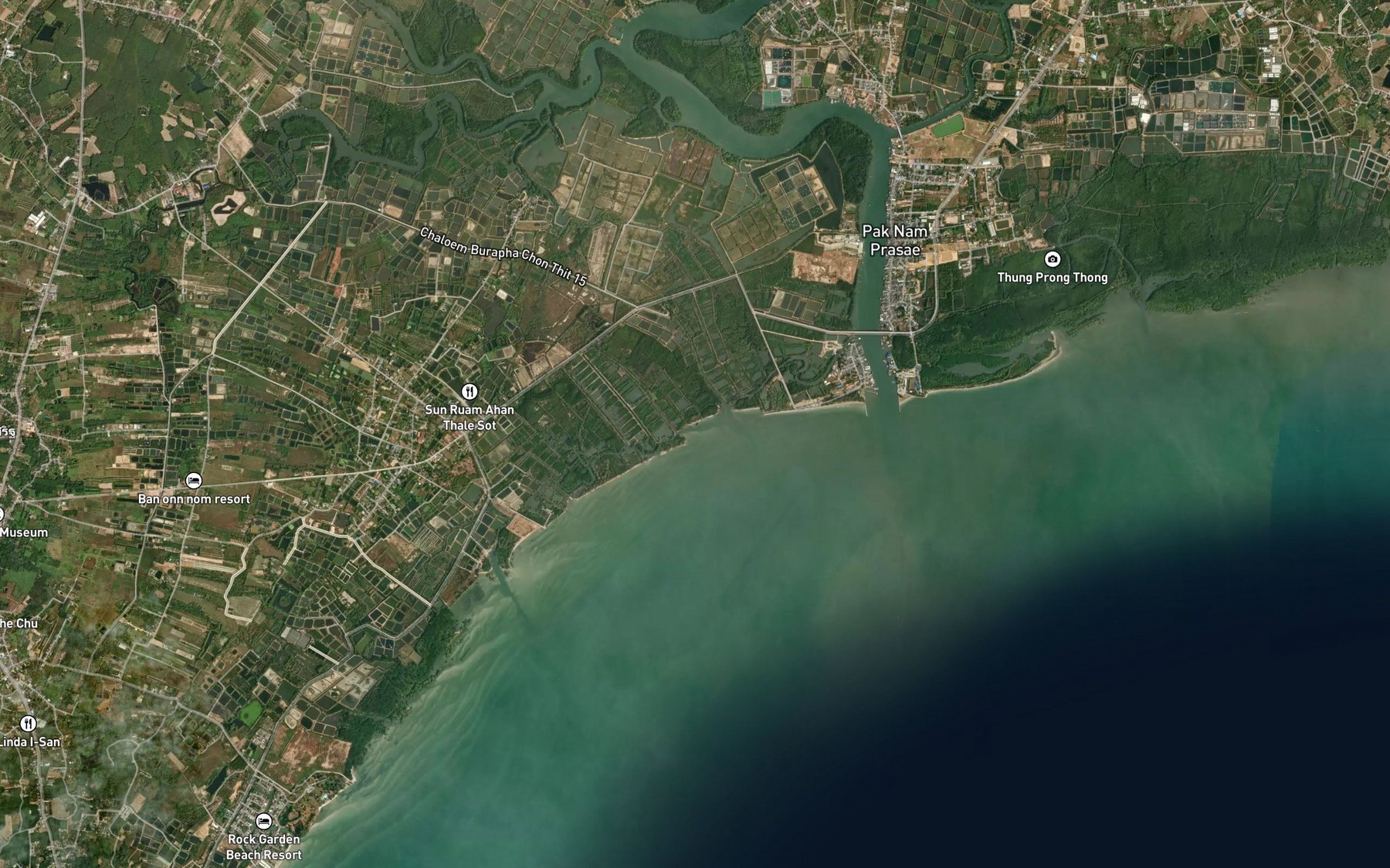 Satellite map of the Khlong Chai Sung