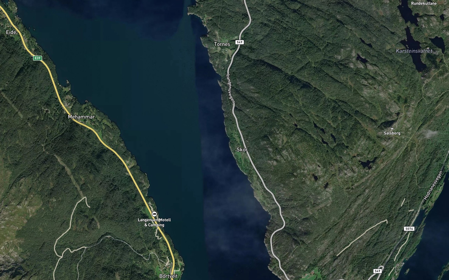 Satellite map of the Floytet