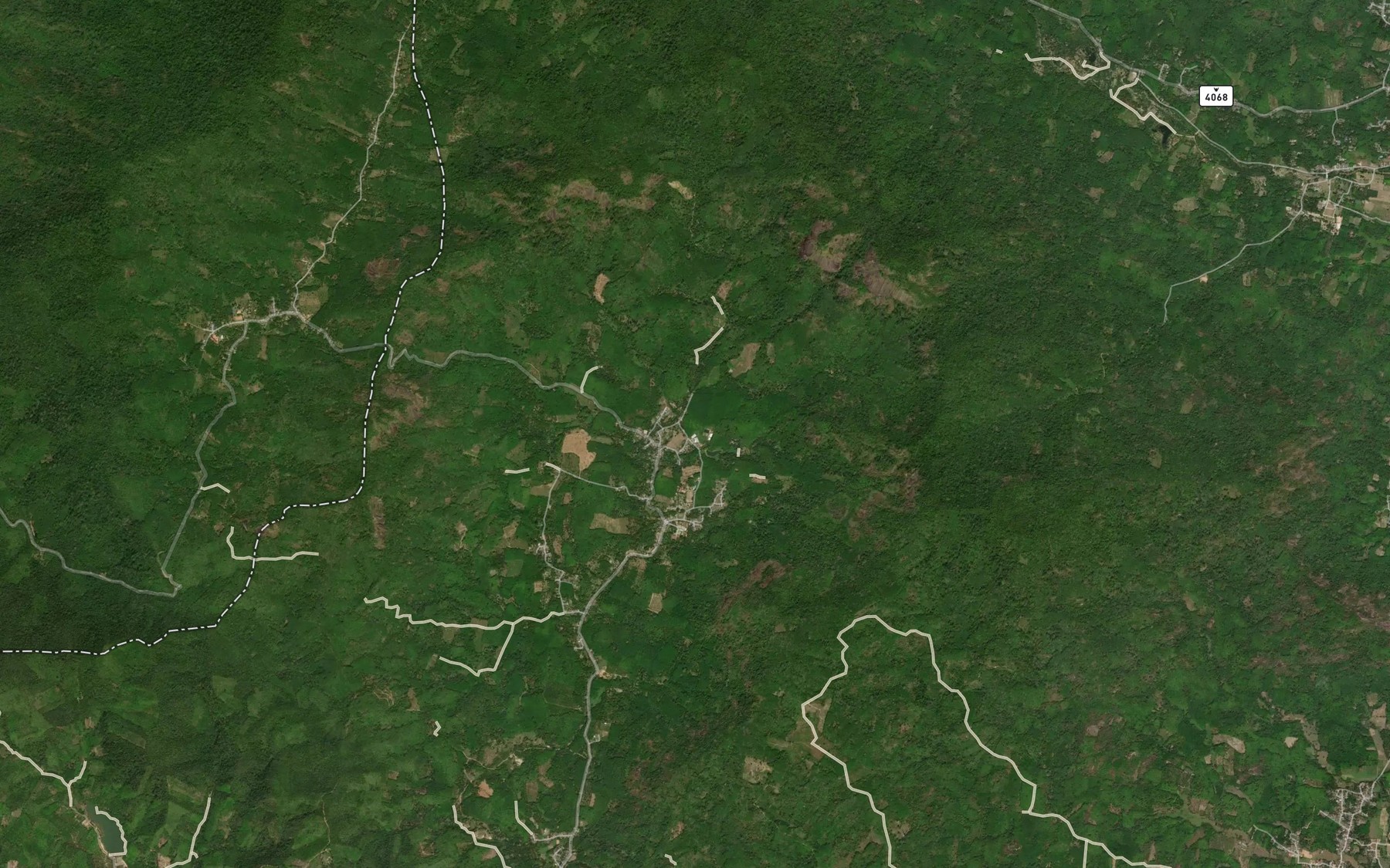 Satellite map of the Ang Kep Nam Ban Ta Chi
