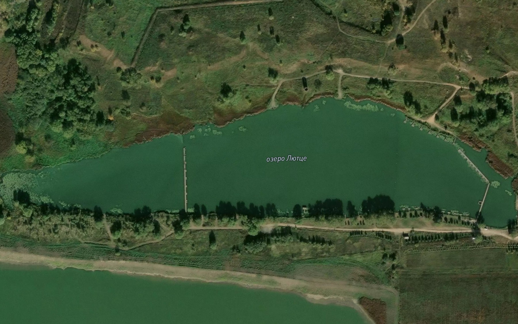 Satellite map of the Ozero Lyuttse