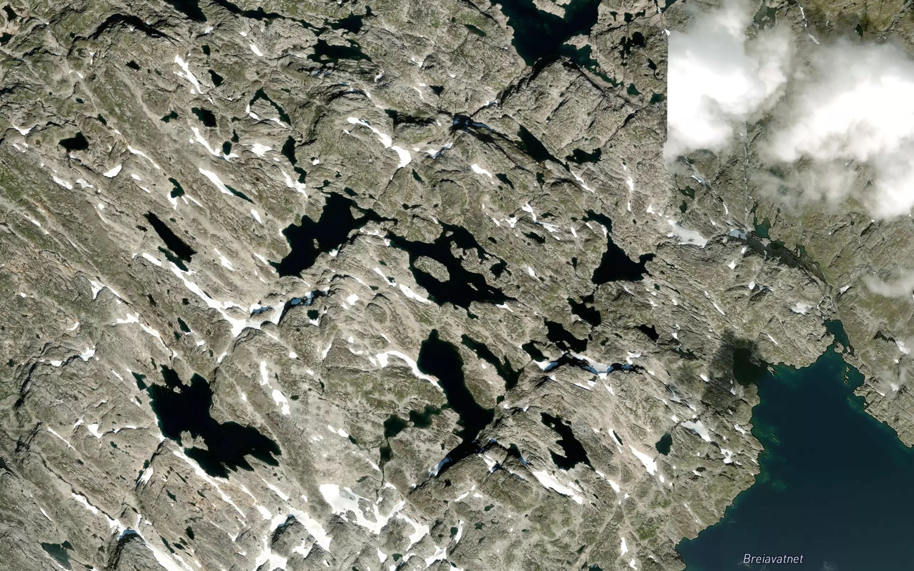 Satellite map of the Grytenuttjornane