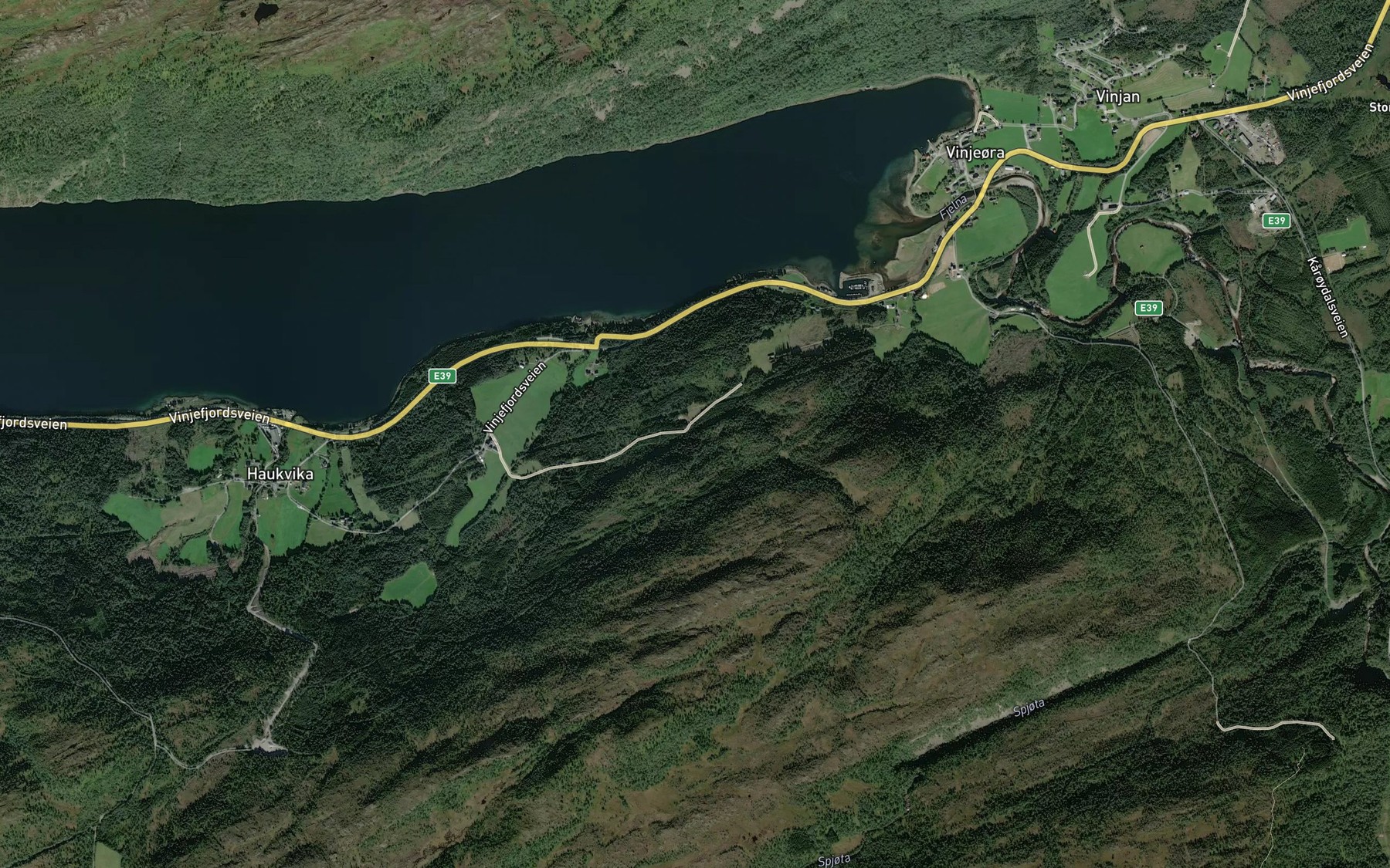 Satellite map of the Tjorrhjellbekken
