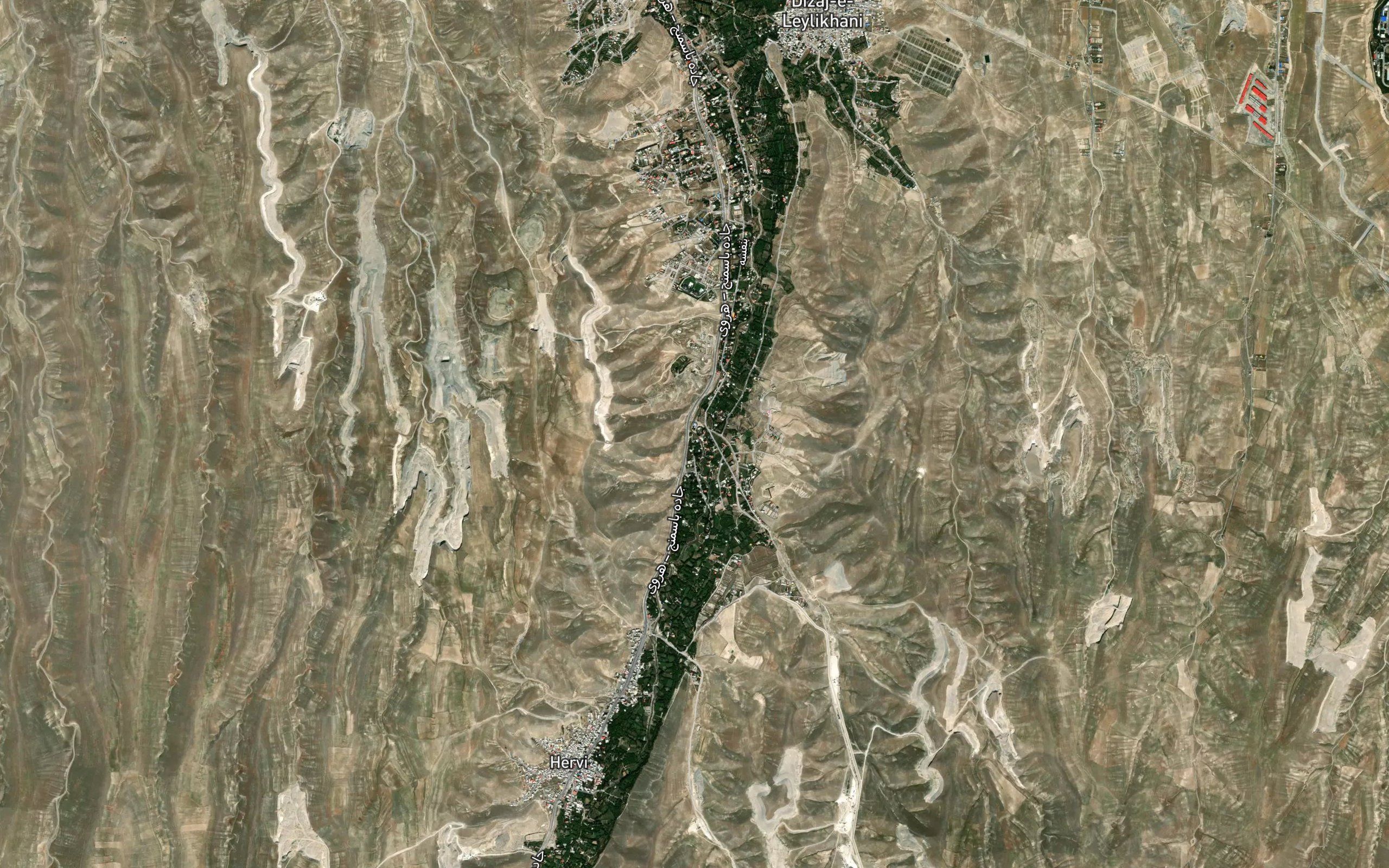 Rudkhaneh-ye Basmenj Chay