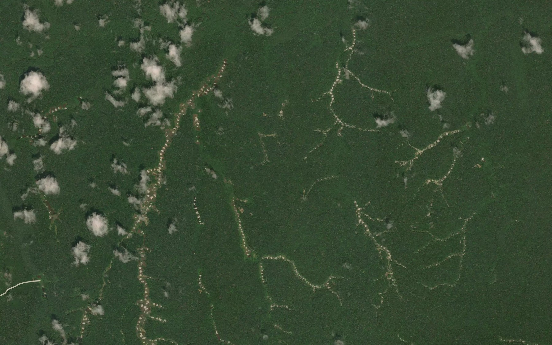 Satellite map of the Doungou