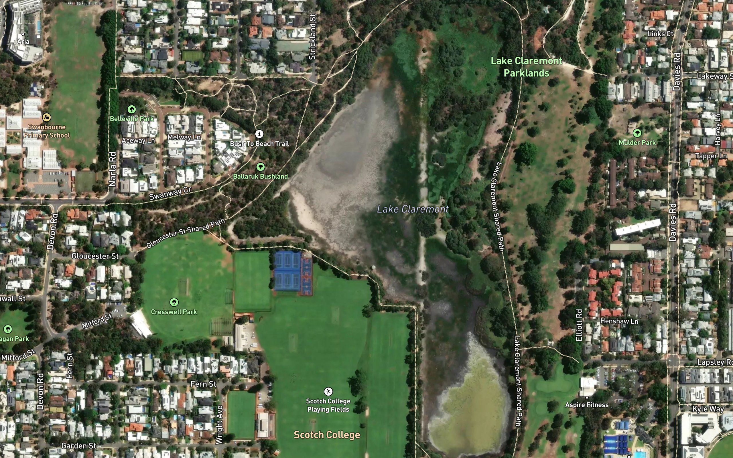 Lake Claremont