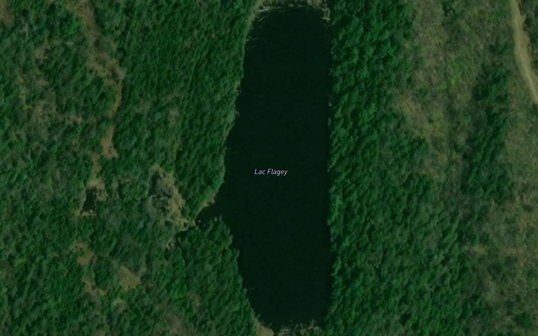 Satellite map of the Lac Flagey