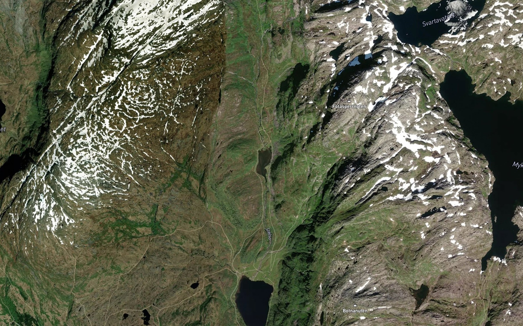 Satellite map of the Kvanndalsvatnet,ovra