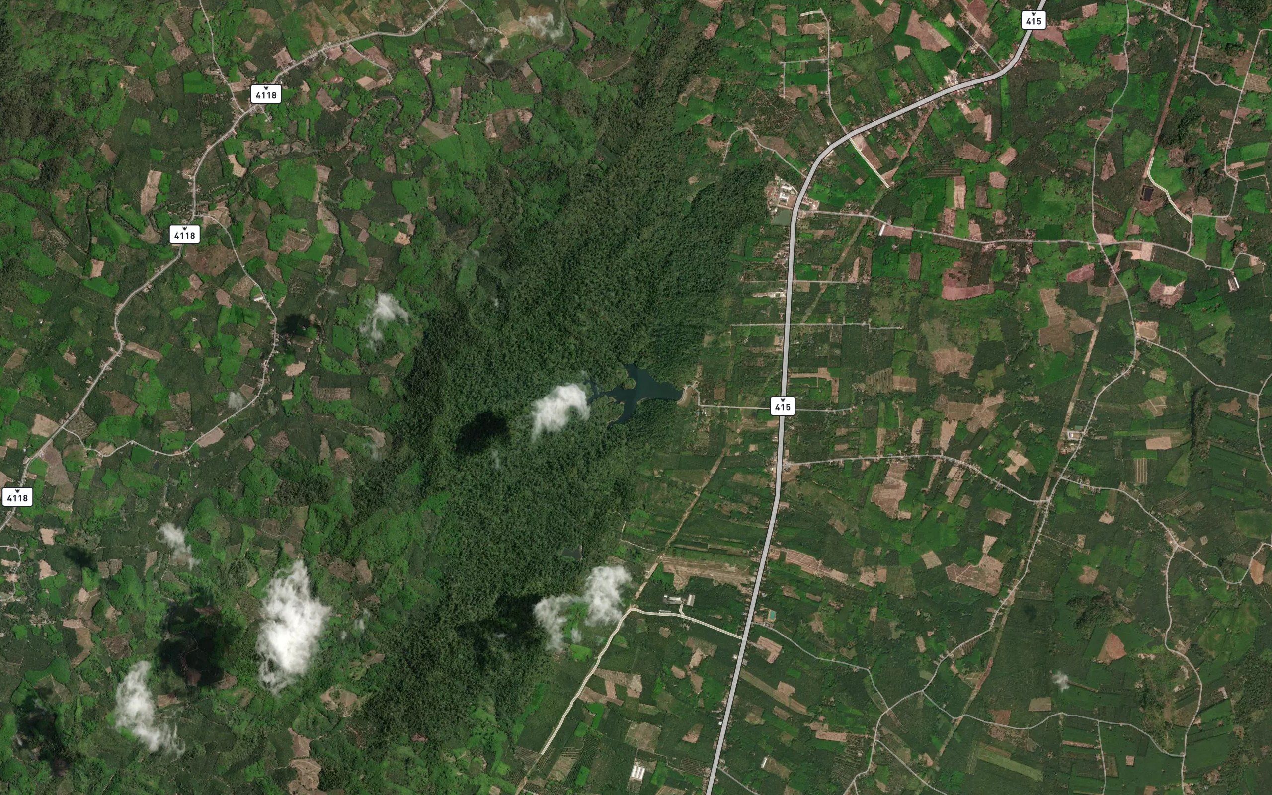 Ang Kep Nam Khlong Bang Sai Nuan