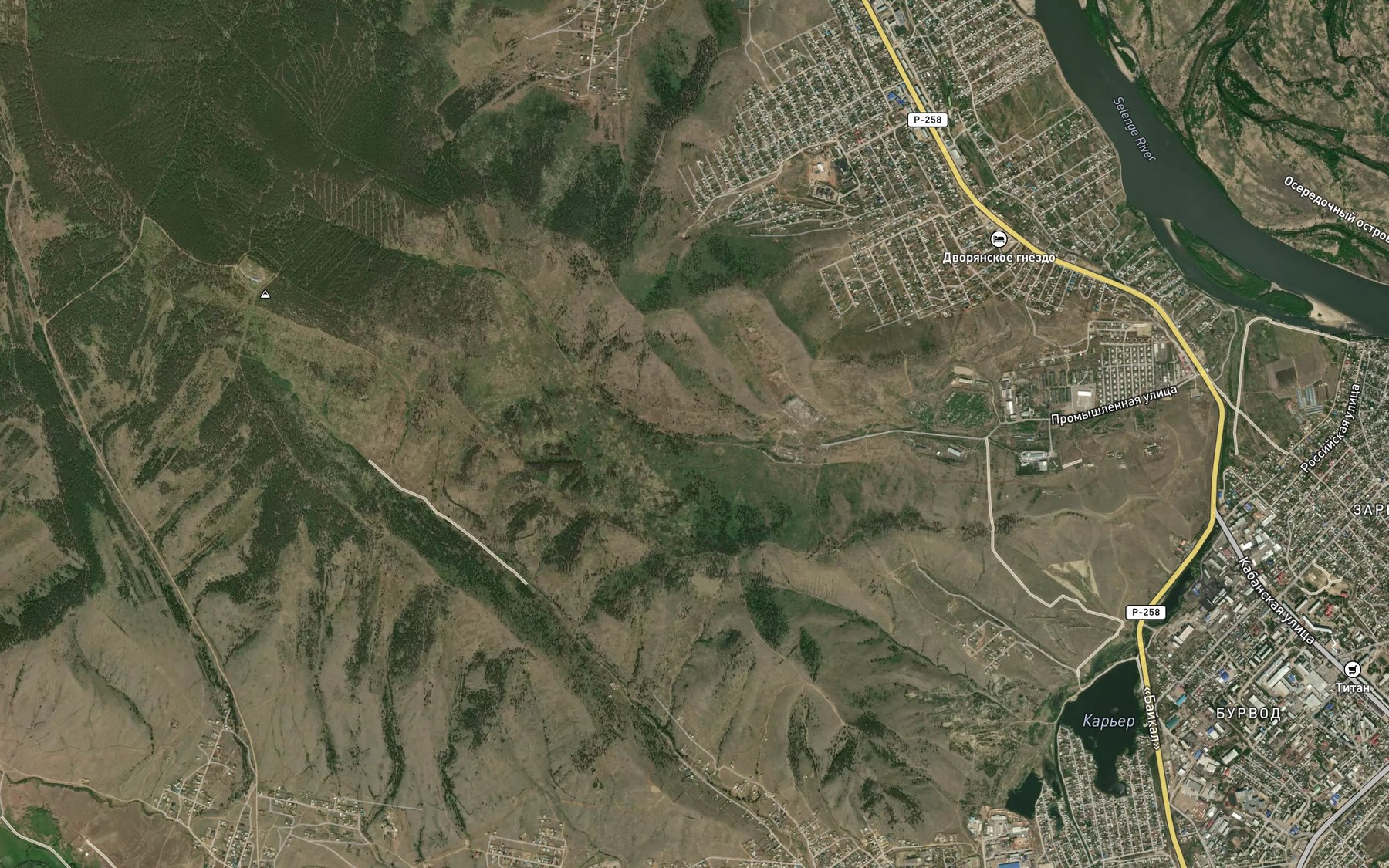 Satellite map of the Pad' Sazhennaya
