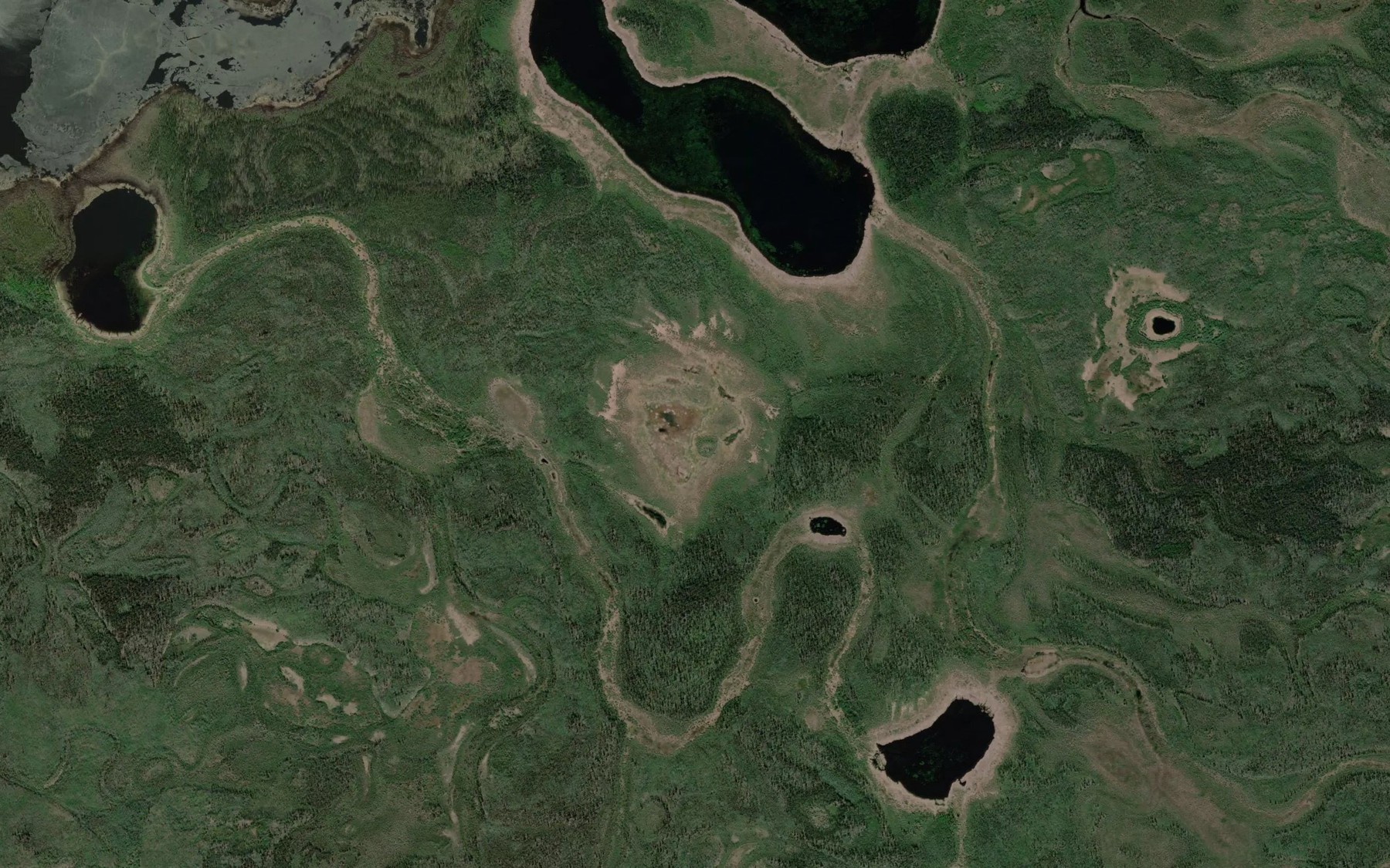 Satellite map of the Hat Lie Lakes