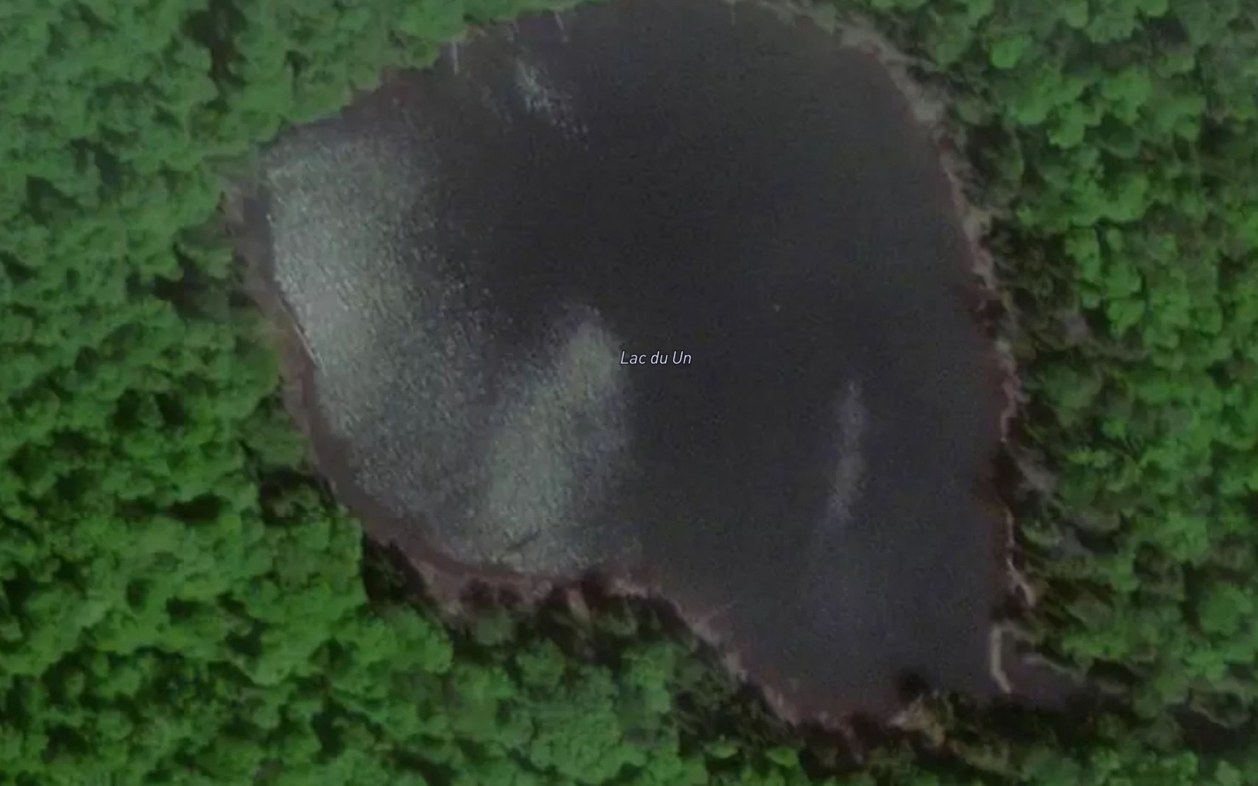 Satellite map of the Lac du Un