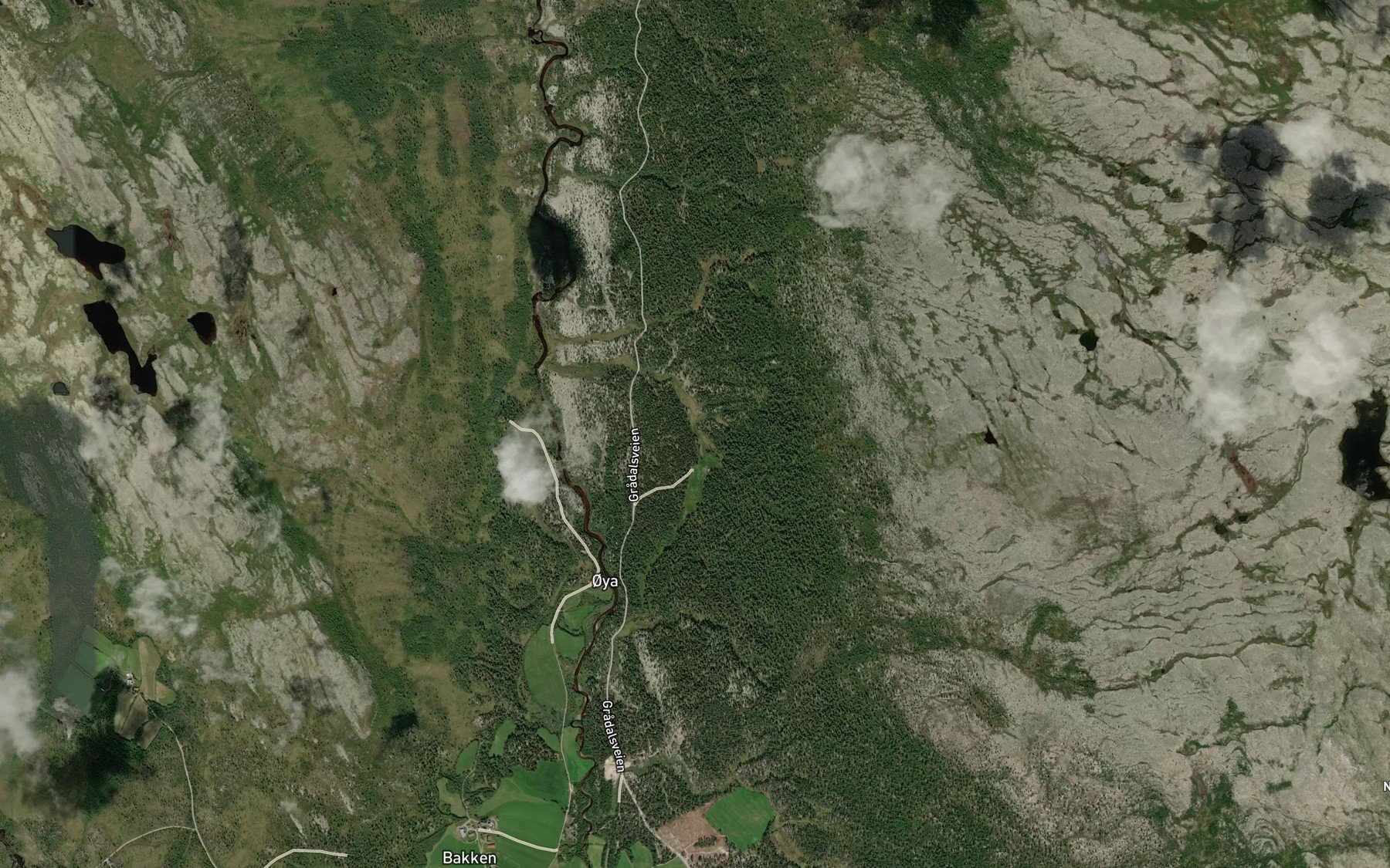 Satellite map of the Synnersmabekken